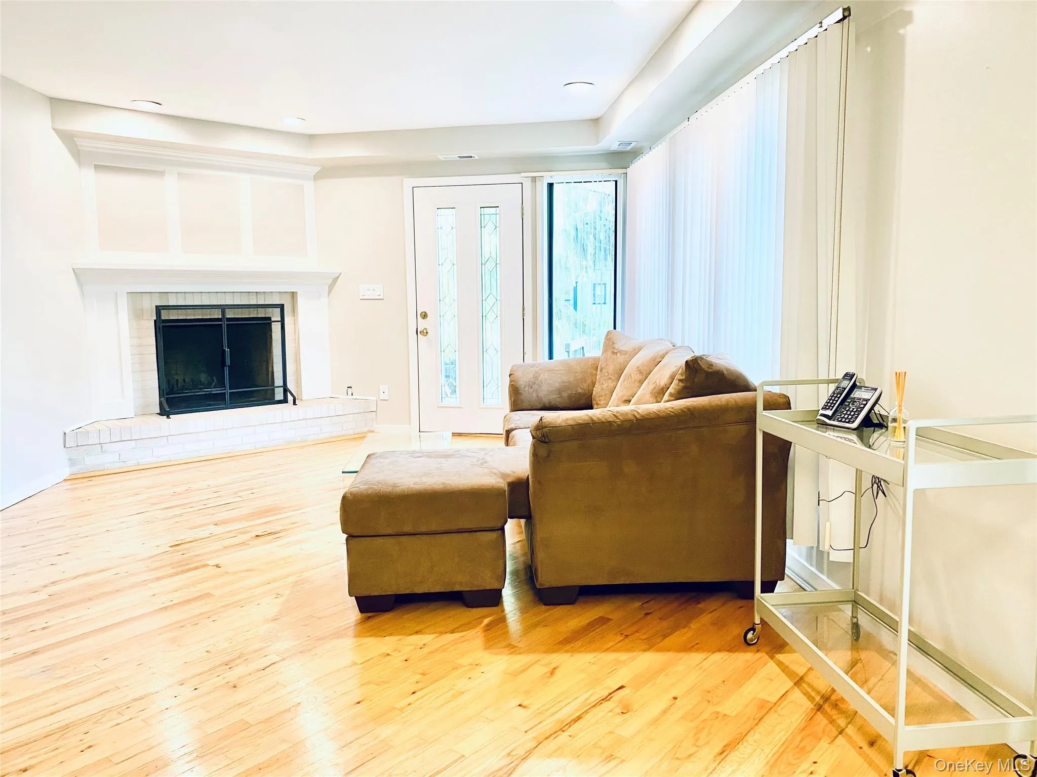 4 Avenue B, North Hempstead, NY, 2 Bedrooms Bedrooms, 5 Rooms Rooms,2 BathroomsBathrooms,Residential Lease,For Rent,Avenue B,0,983579 4 Avenue B, North Hempstead, NY, 2 Bedrooms Bedrooms, 5 Rooms Rooms,2 BathroomsBathrooms,Residential Lease,For Rent,Avenue B,0,983579