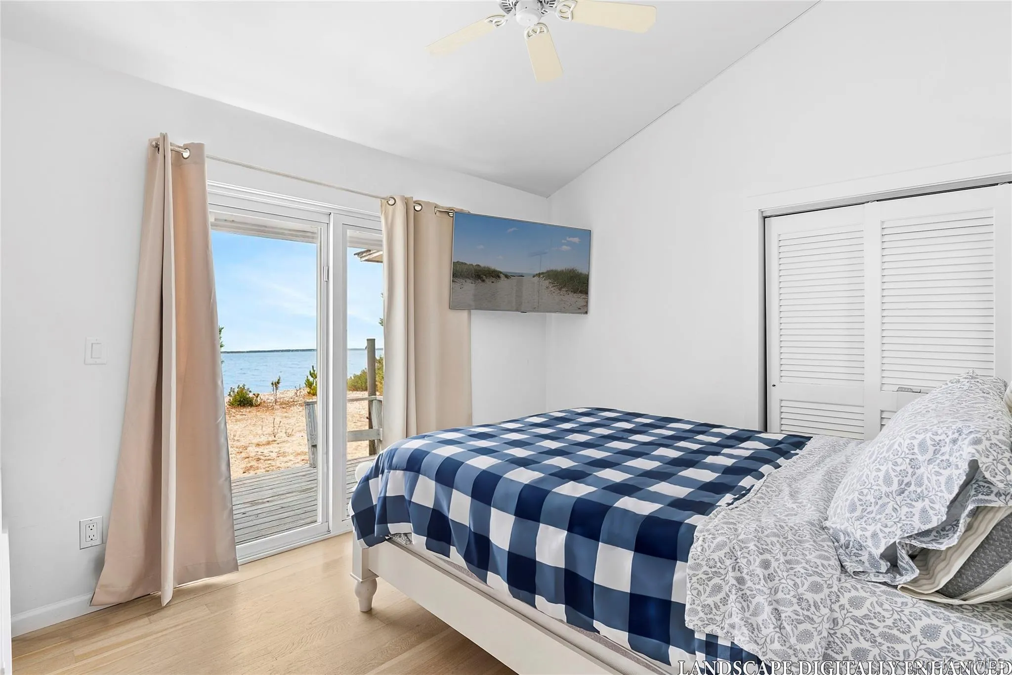 21 E Shore Drive, Southampton, New York 11968