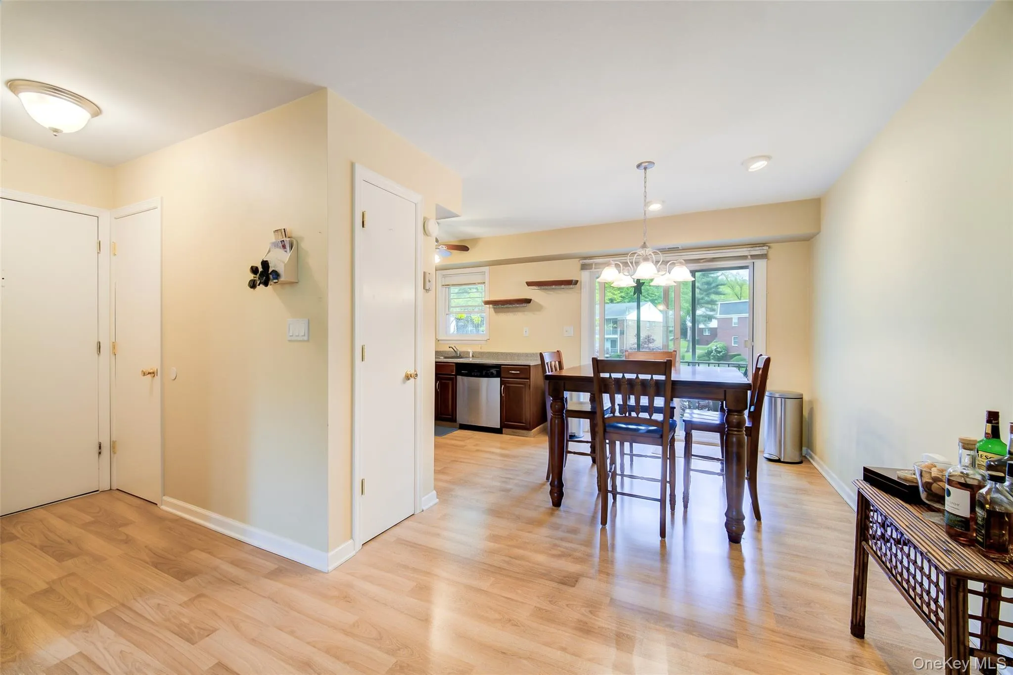 50 Bon Aire Circle, Ramapo, NY, 1 Bedroom Bedrooms, 3 Rooms Rooms,1 BathroomBathrooms,Residential,For Rent,Bon Aire,0,983604 50 Bon Aire Circle, Ramapo, NY, 1 Bedroom Bedrooms, 3 Rooms Rooms,1 BathroomBathrooms,Residential,For Rent,Bon Aire,0,983604