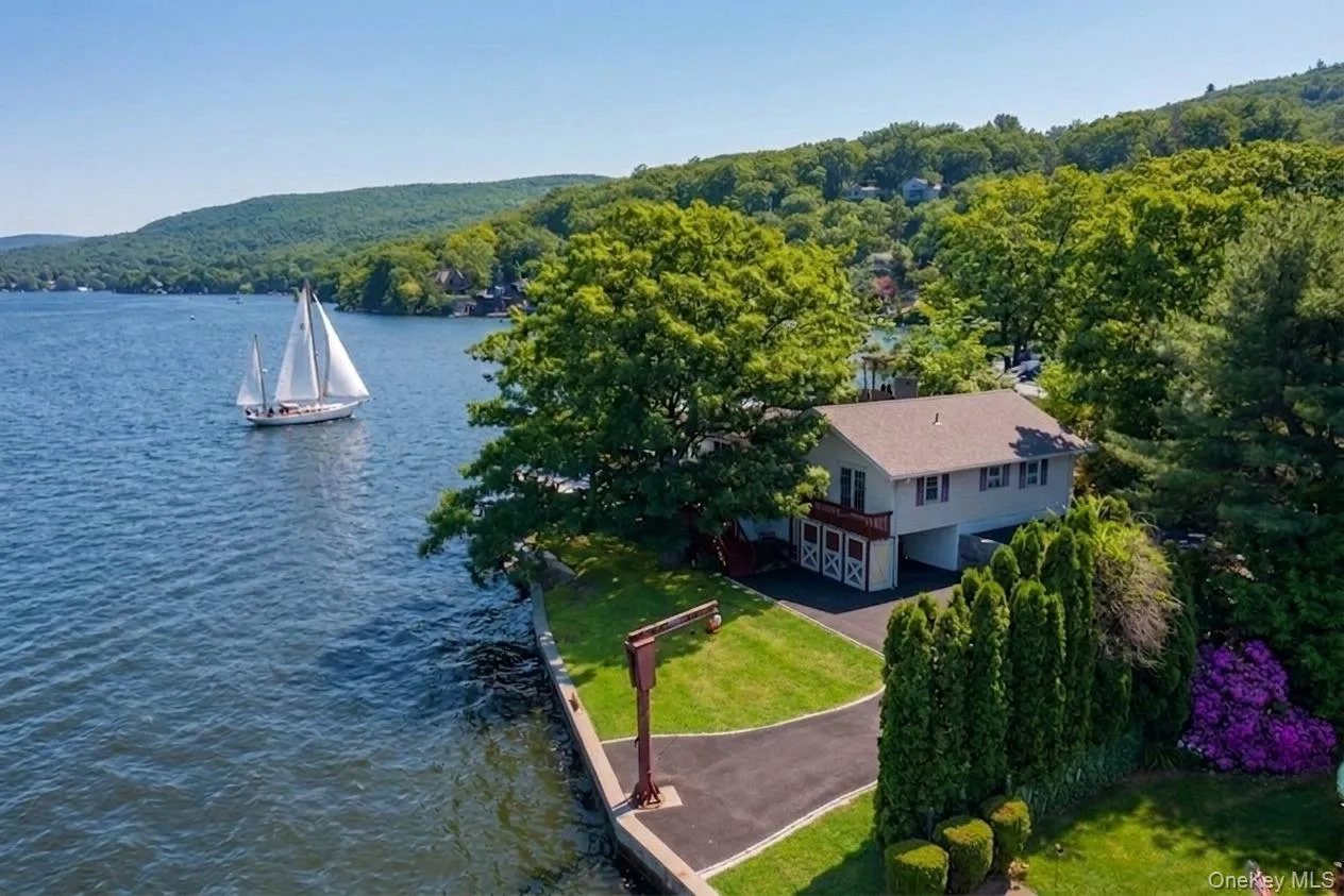 46 Cove Road, Warwick (town), NY, 3 Bedrooms Bedrooms, 8 Rooms Rooms,2 BathroomsBathrooms,Residential,For Rent,Cove,0,983605 46 Cove Road, Warwick (town), NY, 3 Bedrooms Bedrooms, 8 Rooms Rooms,2 BathroomsBathrooms,Residential,For Rent,Cove,0,983605