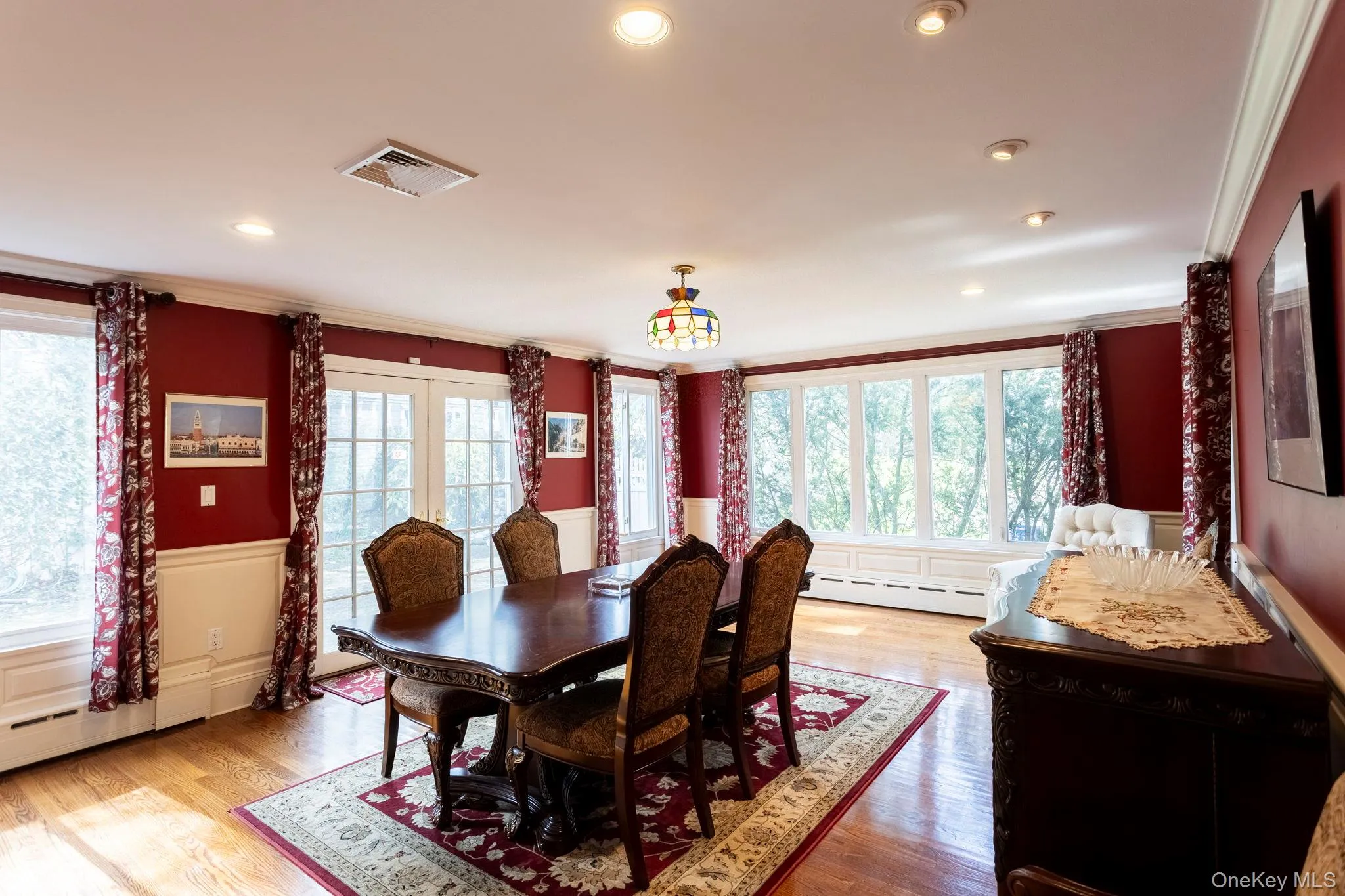 215-15 86th Avenue, New York, NY, 3 Bedrooms Bedrooms, 13 Rooms Rooms,2 BathroomsBathrooms,Residential,For Rent,86th,0,983612 215-15 86th Avenue, New York, NY, 3 Bedrooms Bedrooms, 13 Rooms Rooms,2 BathroomsBathrooms,Residential,For Rent,86th,0,983612