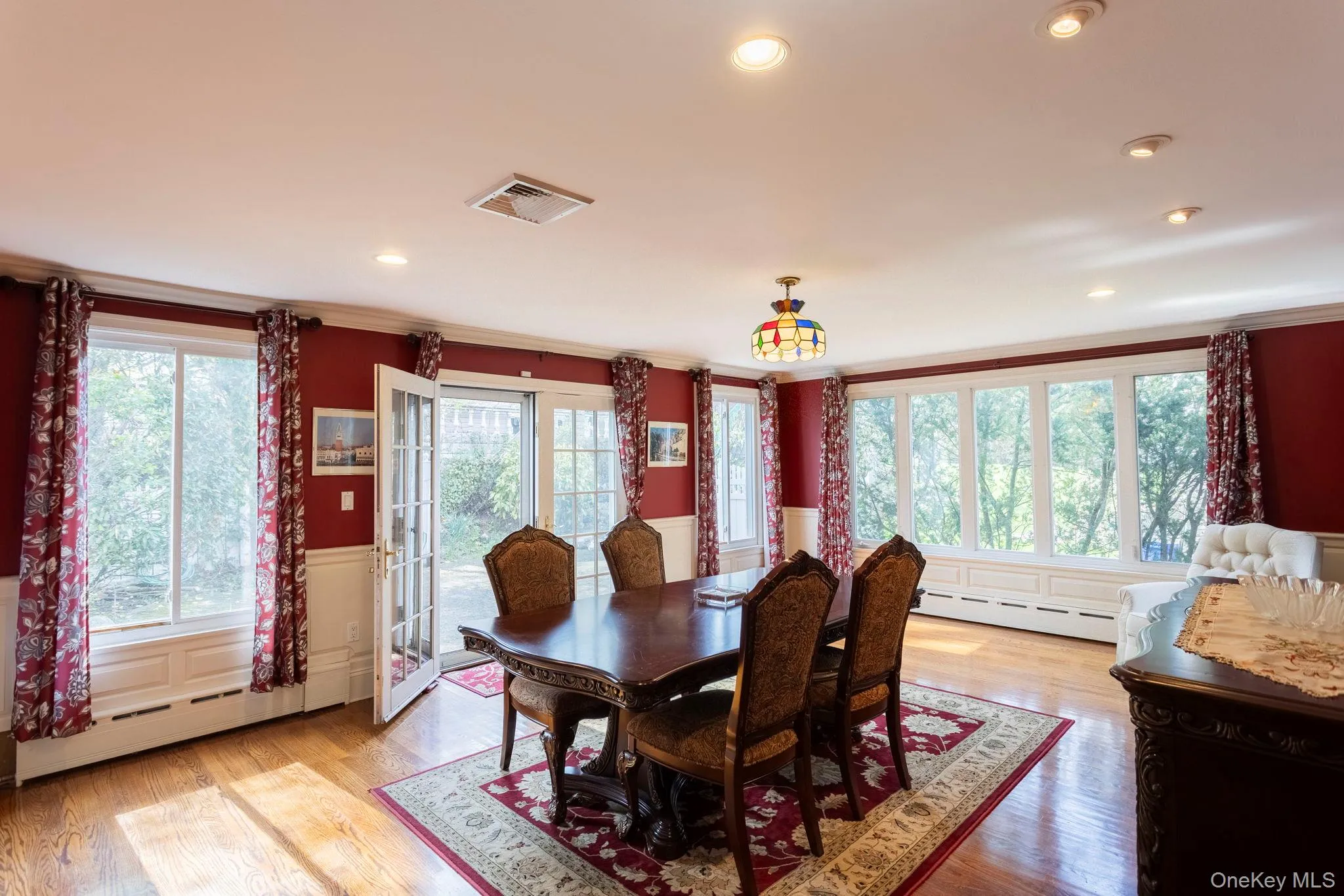 215-15 86th Avenue, New York, NY, 3 Bedrooms Bedrooms, 13 Rooms Rooms,2 BathroomsBathrooms,Residential,For Rent,86th,0,983612 215-15 86th Avenue, New York, NY, 3 Bedrooms Bedrooms, 13 Rooms Rooms,2 BathroomsBathrooms,Residential,For Rent,86th,0,983612
