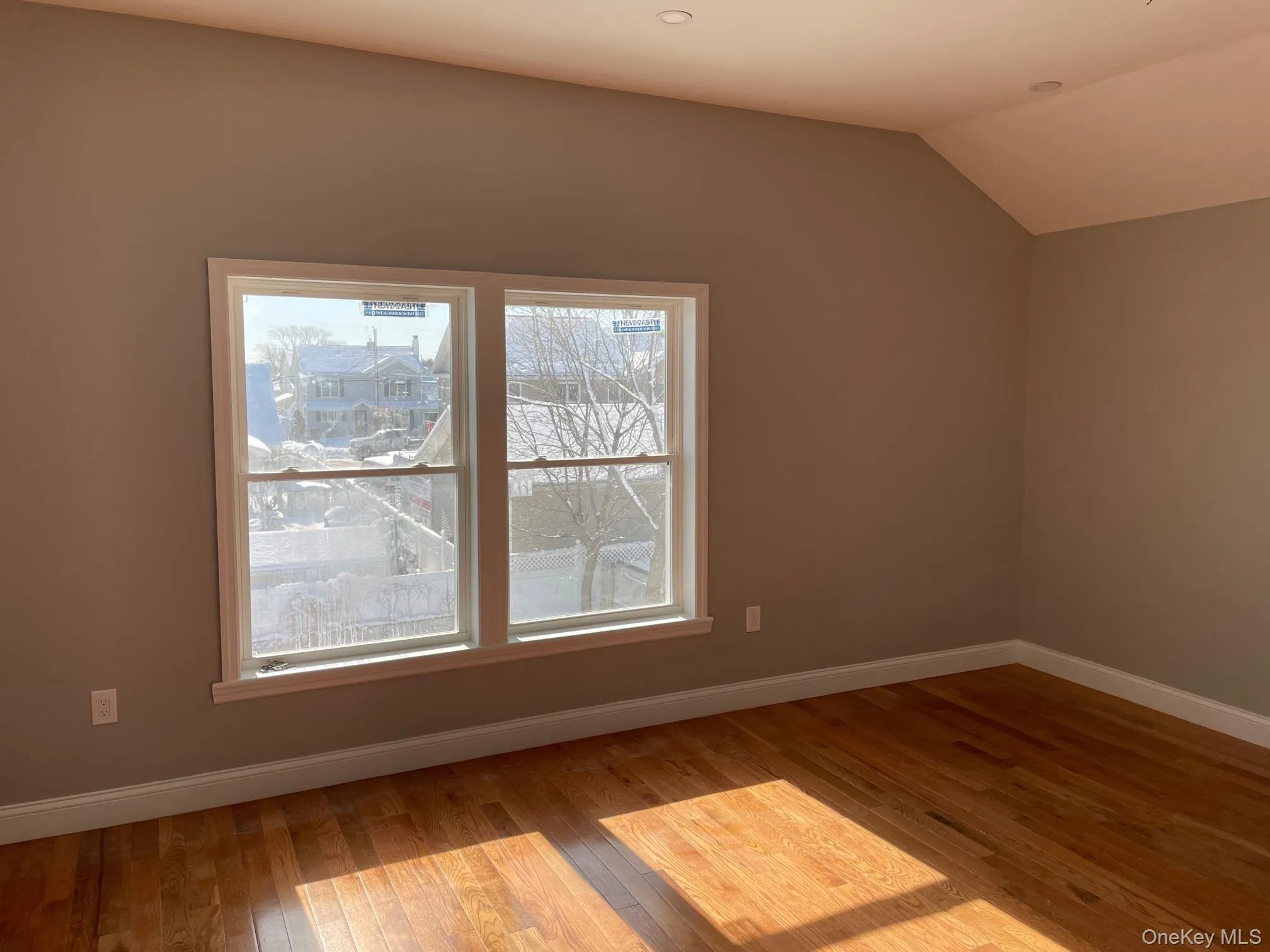 46 Lincoln Place, Oyster Bay, NY, 5 Bedrooms Bedrooms, 11 Rooms Rooms,3 BathroomsBathrooms,Residential Lease,For Rent,Lincoln,0,983616 46 Lincoln Place, Oyster Bay, NY, 5 Bedrooms Bedrooms, 11 Rooms Rooms,3 BathroomsBathrooms,Residential Lease,For Rent,Lincoln,0,983616