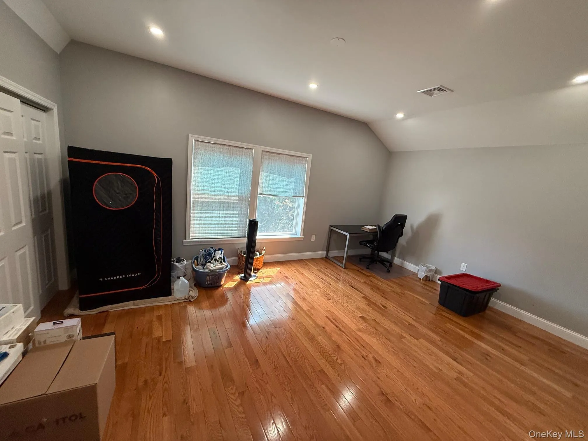 46 Lincoln Place, Oyster Bay, NY, 5 Bedrooms Bedrooms, 11 Rooms Rooms,3 BathroomsBathrooms,Residential Lease,For Rent,Lincoln,0,983616 46 Lincoln Place, Oyster Bay, NY, 5 Bedrooms Bedrooms, 11 Rooms Rooms,3 BathroomsBathrooms,Residential Lease,For Rent,Lincoln,0,983616