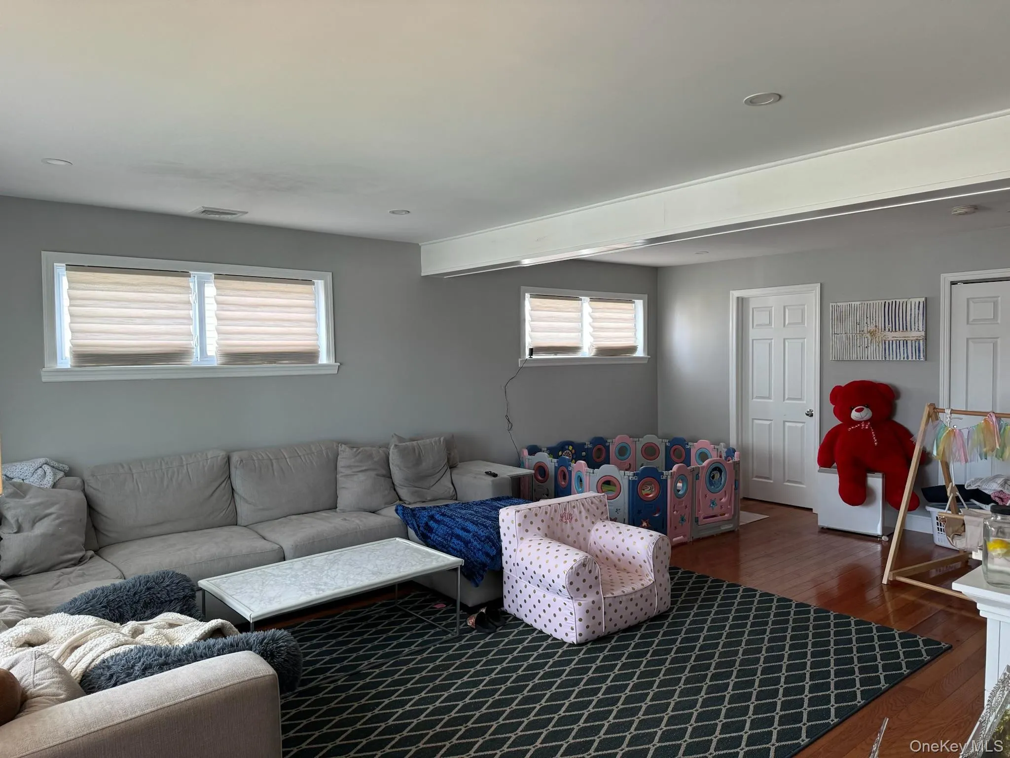 46 Lincoln Place, Oyster Bay, NY, 5 Bedrooms Bedrooms, 11 Rooms Rooms,3 BathroomsBathrooms,Residential Lease,For Rent,Lincoln,0,983616 46 Lincoln Place, Oyster Bay, NY, 5 Bedrooms Bedrooms, 11 Rooms Rooms,3 BathroomsBathrooms,Residential Lease,For Rent,Lincoln,0,983616