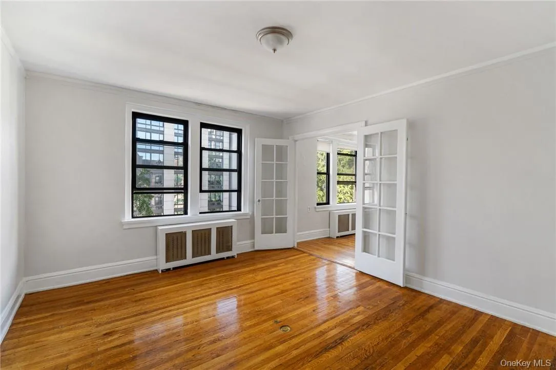 240 Martine Avenue, White Plains, NY, 3 Bedrooms Bedrooms, 5 Rooms Rooms,2 BathroomsBathrooms,Residential Lease,For Rent,Martine,0,983622 240 Martine Avenue, White Plains, NY, 3 Bedrooms Bedrooms, 5 Rooms Rooms,2 BathroomsBathrooms,Residential Lease,For Rent,Martine,0,983622