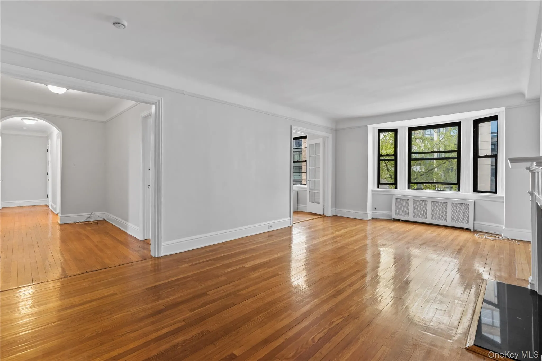 240 Martine Avenue, White Plains, NY, 3 Bedrooms Bedrooms, 5 Rooms Rooms,2 BathroomsBathrooms,Residential Lease,For Rent,Martine,0,983622 240 Martine Avenue, White Plains, NY, 3 Bedrooms Bedrooms, 5 Rooms Rooms,2 BathroomsBathrooms,Residential Lease,For Rent,Martine,0,983622