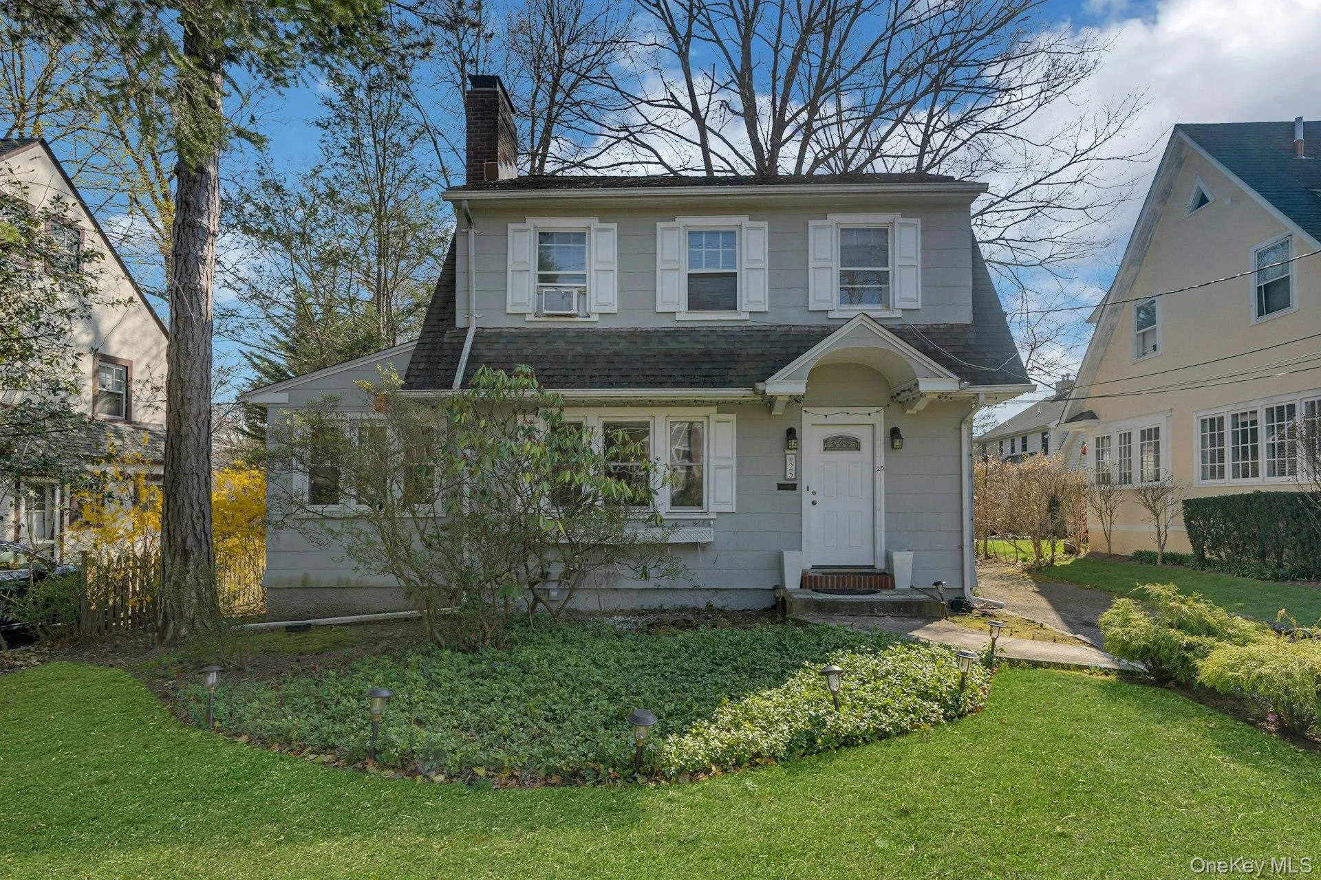 25 Richelieu Road, Scarsdale, NY, 3 Bedrooms Bedrooms, 7 Rooms Rooms,2 BathroomsBathrooms,Residential Lease,For Rent,Richelieu,0,983630 25 Richelieu Road, Scarsdale, NY, 3 Bedrooms Bedrooms, 7 Rooms Rooms,2 BathroomsBathrooms,Residential Lease,For Rent,Richelieu,0,983630
