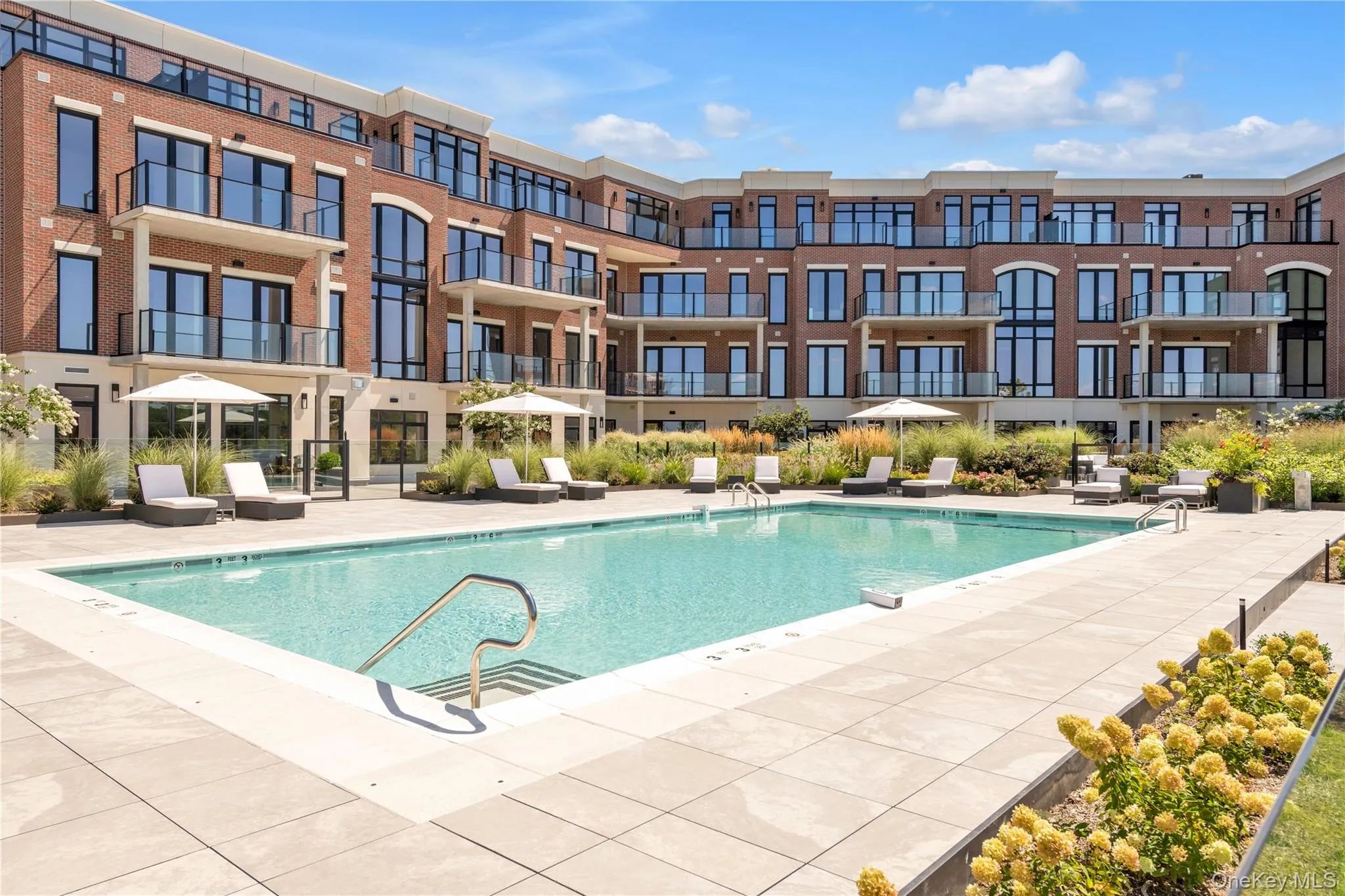 Boutique resort style waterfront property Boutique resort style waterfront property