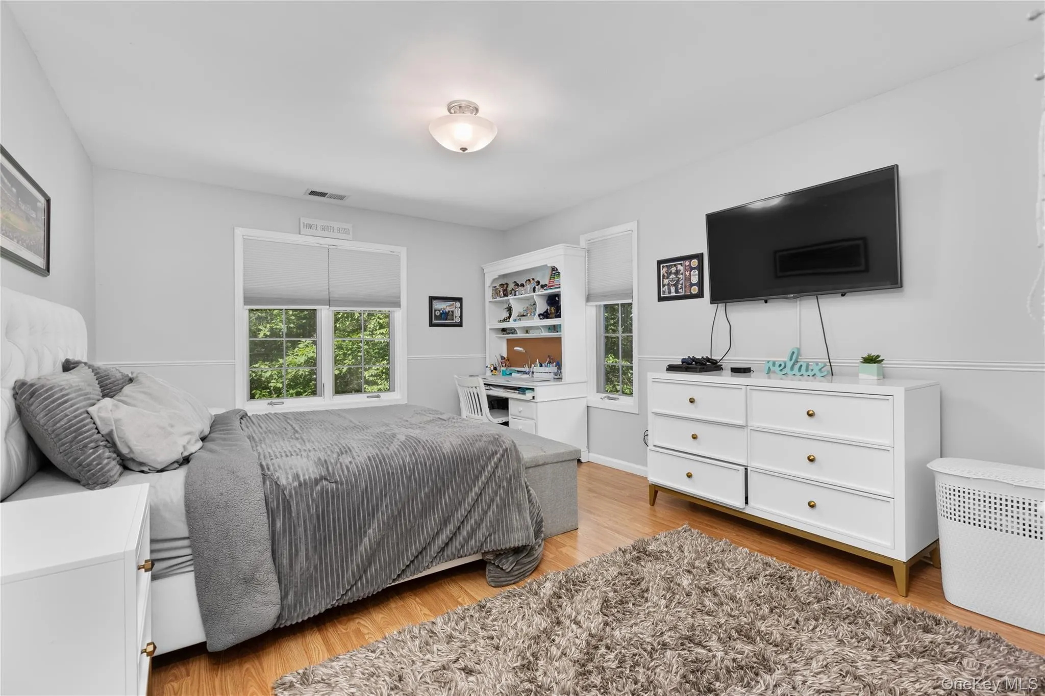 Large forth bedroom Large forth bedroom