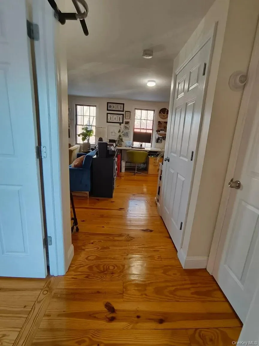 1009 Brown Street, Peekskill, NY, 1 Bedroom Bedrooms, 5 Rooms Rooms,1 BathroomBathrooms,Residential Lease,For Rent,Brown,0,983651 1009 Brown Street, Peekskill, NY, 1 Bedroom Bedrooms, 5 Rooms Rooms,1 BathroomBathrooms,Residential Lease,For Rent,Brown,0,983651