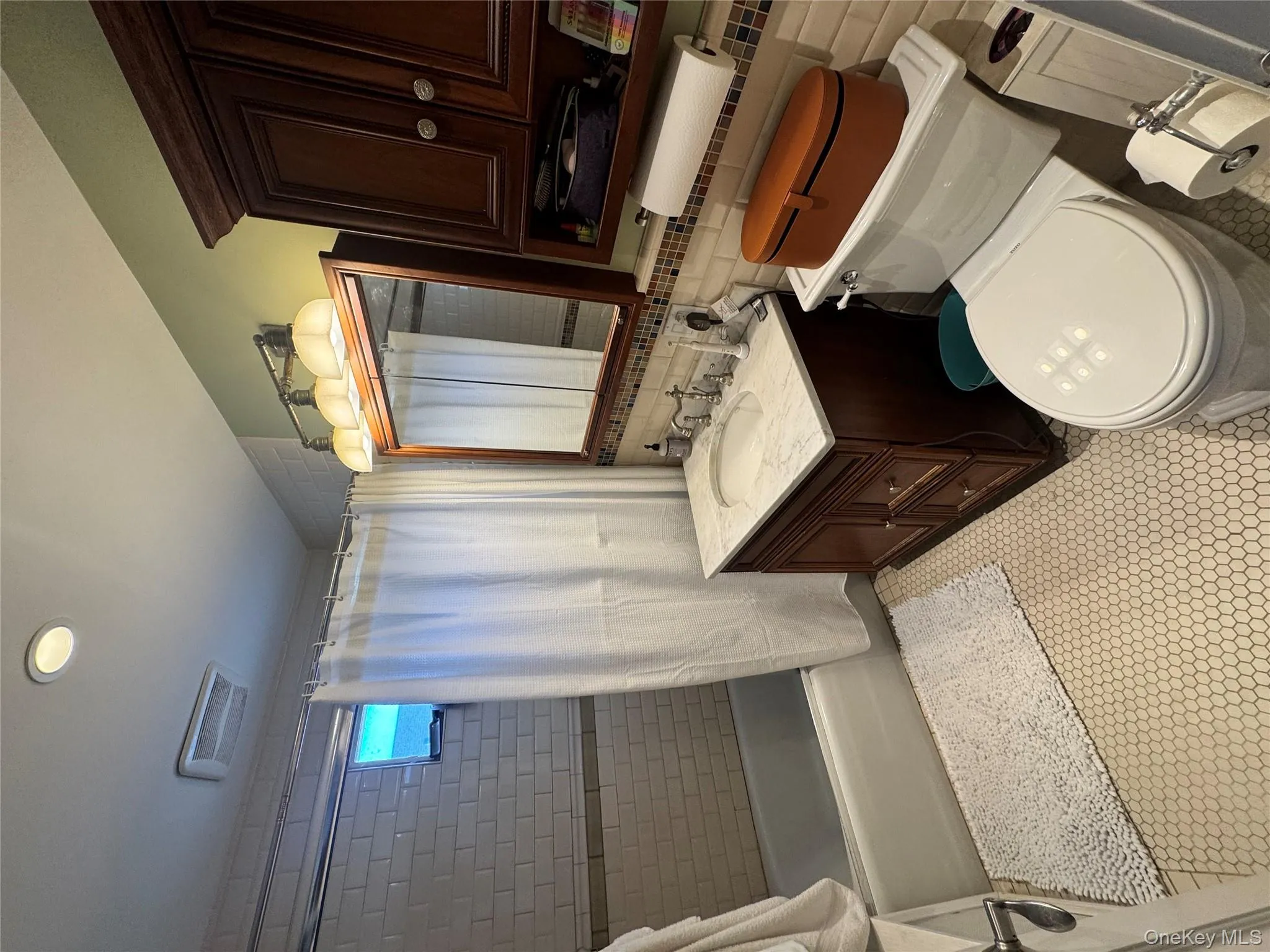 102 Florida Street, Long Beach, NY, 3 Bedrooms Bedrooms, 5 Rooms Rooms,1 BathroomBathrooms,Residential Lease,For Rent,Florida,0,983658 102 Florida Street, Long Beach, NY, 3 Bedrooms Bedrooms, 5 Rooms Rooms,1 BathroomBathrooms,Residential Lease,For Rent,Florida,0,983658