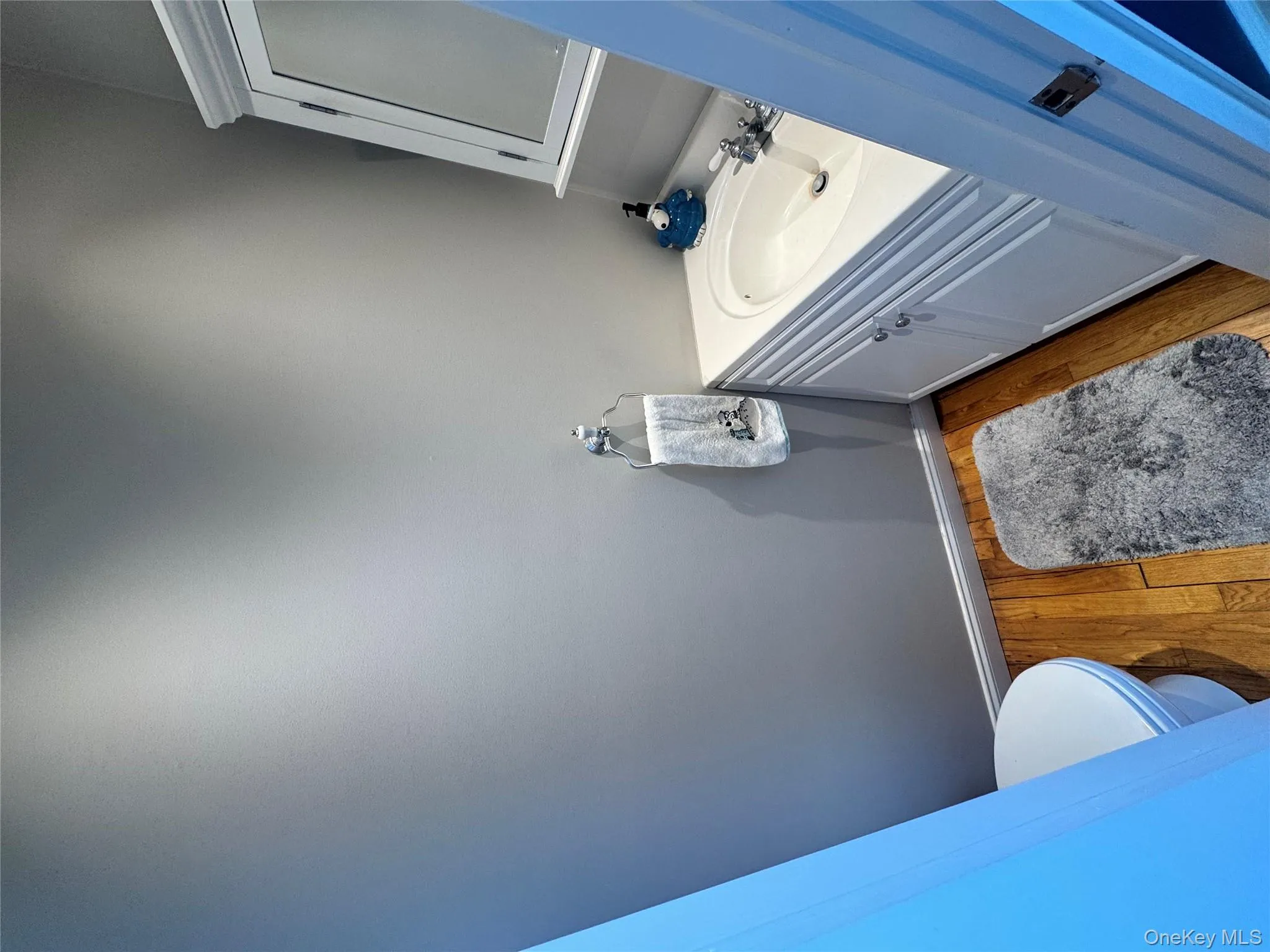 102 Florida Street, Long Beach, NY, 3 Bedrooms Bedrooms, 5 Rooms Rooms,1 BathroomBathrooms,Residential Lease,For Rent,Florida,0,983658 102 Florida Street, Long Beach, NY, 3 Bedrooms Bedrooms, 5 Rooms Rooms,1 BathroomBathrooms,Residential Lease,For Rent,Florida,0,983658