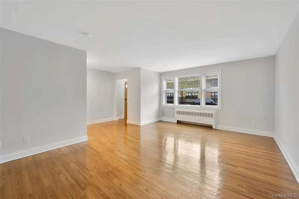 504 Pelham Road, New Rochelle, NY, 1 Bedroom Bedrooms, 3 Rooms Rooms,1 BathroomBathrooms,Residential Lease,For Rent,Pelham,0,983668 504 Pelham Road, New Rochelle, NY, 1 Bedroom Bedrooms, 3 Rooms Rooms,1 BathroomBathrooms,Residential Lease,For Rent,Pelham,0,983668