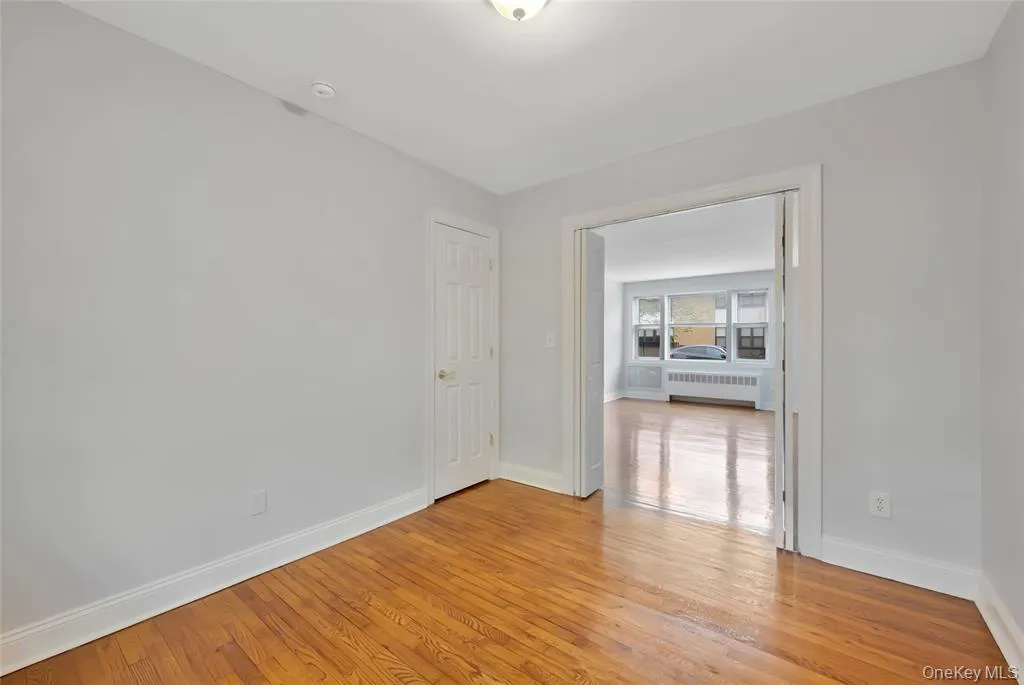 504 Pelham Road, New Rochelle, NY, 1 Bedroom Bedrooms, 3 Rooms Rooms,1 BathroomBathrooms,Residential Lease,For Rent,Pelham,0,983668 504 Pelham Road, New Rochelle, NY, 1 Bedroom Bedrooms, 3 Rooms Rooms,1 BathroomBathrooms,Residential Lease,For Rent,Pelham,0,983668