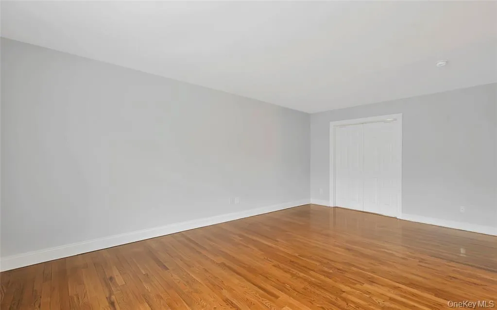 504 Pelham Road, New Rochelle, NY, 1 Bedroom Bedrooms, 3 Rooms Rooms,1 BathroomBathrooms,Residential Lease,For Rent,Pelham,0,983668 504 Pelham Road, New Rochelle, NY, 1 Bedroom Bedrooms, 3 Rooms Rooms,1 BathroomBathrooms,Residential Lease,For Rent,Pelham,0,983668