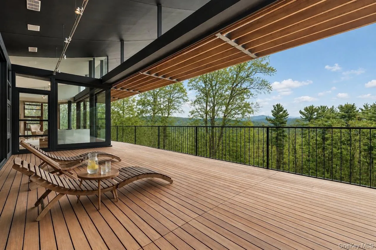 250 Long Pond Road, Out Of Area, MA, 9 Bedrooms Bedrooms, 10 Rooms Rooms,7 BathroomsBathrooms,Residential,For Rent,Long Pond,0,983669 250 Long Pond Road, Out Of Area, MA, 9 Bedrooms Bedrooms, 10 Rooms Rooms,7 BathroomsBathrooms,Residential,For Rent,Long Pond,0,983669