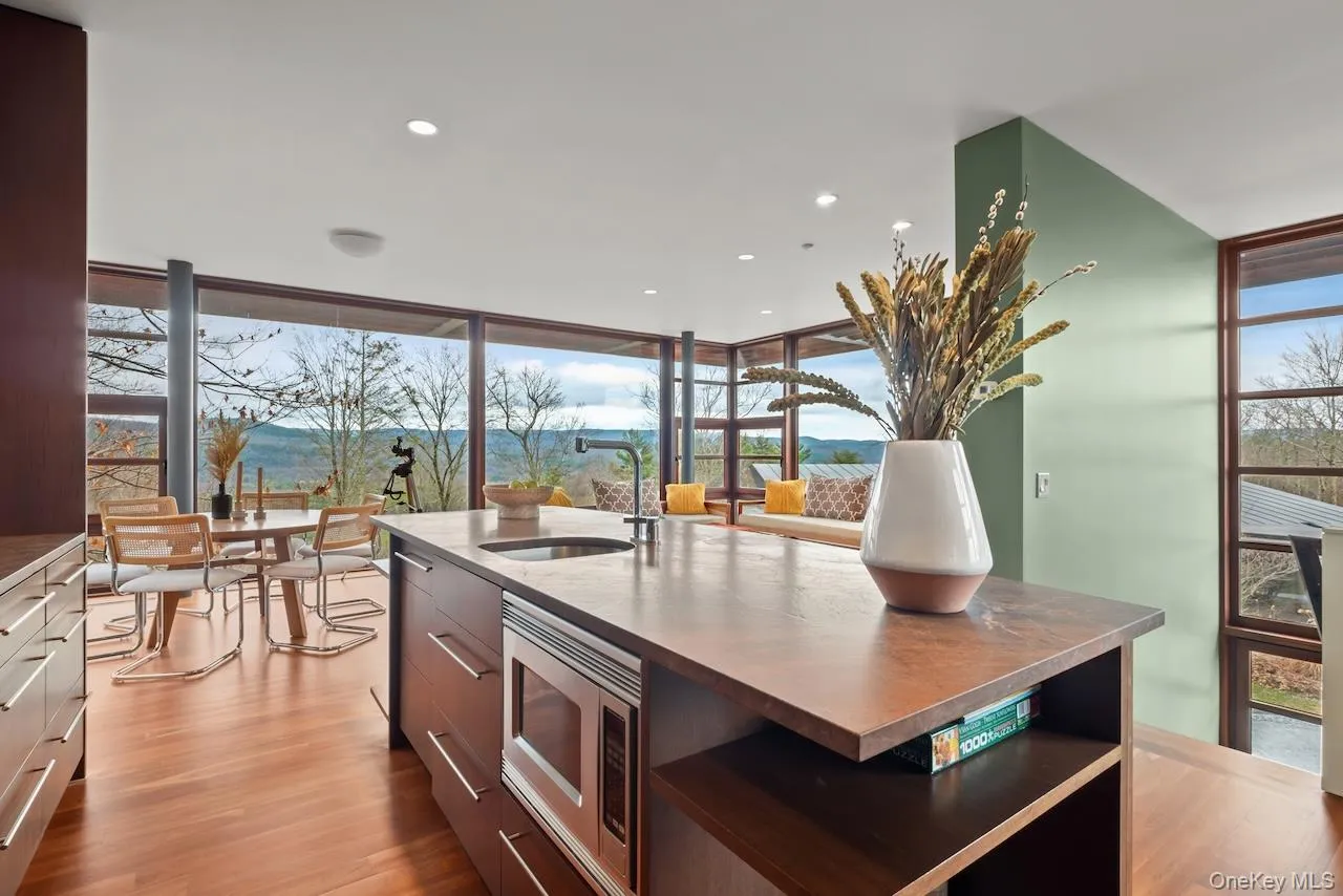 250 Long Pond Road, Out Of Area, MA, 9 Bedrooms Bedrooms, 10 Rooms Rooms,7 BathroomsBathrooms,Residential,For Rent,Long Pond,0,983669 250 Long Pond Road, Out Of Area, MA, 9 Bedrooms Bedrooms, 10 Rooms Rooms,7 BathroomsBathrooms,Residential,For Rent,Long Pond,0,983669