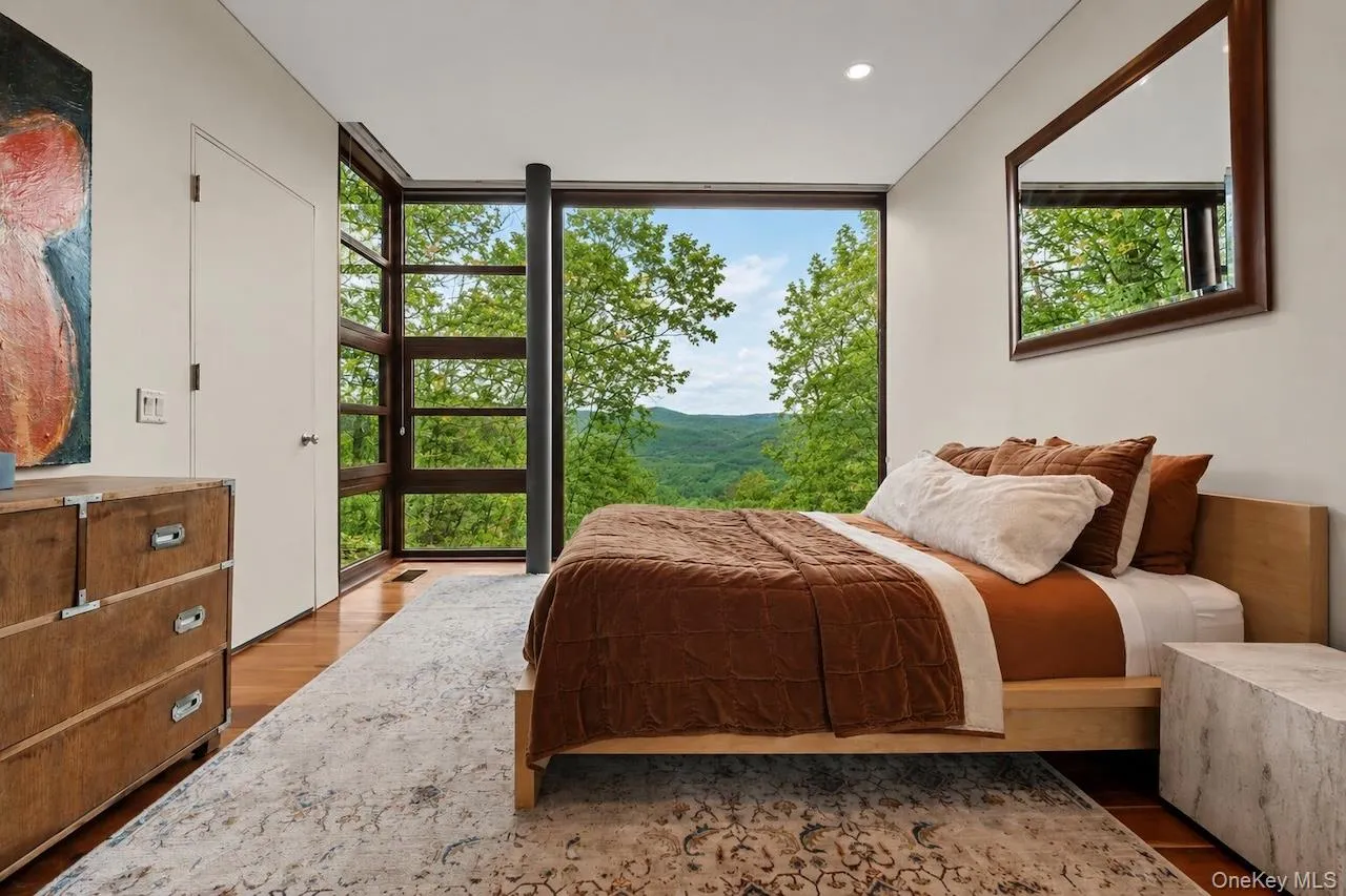 250 Long Pond Road, Out Of Area, MA, 9 Bedrooms Bedrooms, 10 Rooms Rooms,7 BathroomsBathrooms,Residential,For Rent,Long Pond,0,983669 250 Long Pond Road, Out Of Area, MA, 9 Bedrooms Bedrooms, 10 Rooms Rooms,7 BathroomsBathrooms,Residential,For Rent,Long Pond,0,983669