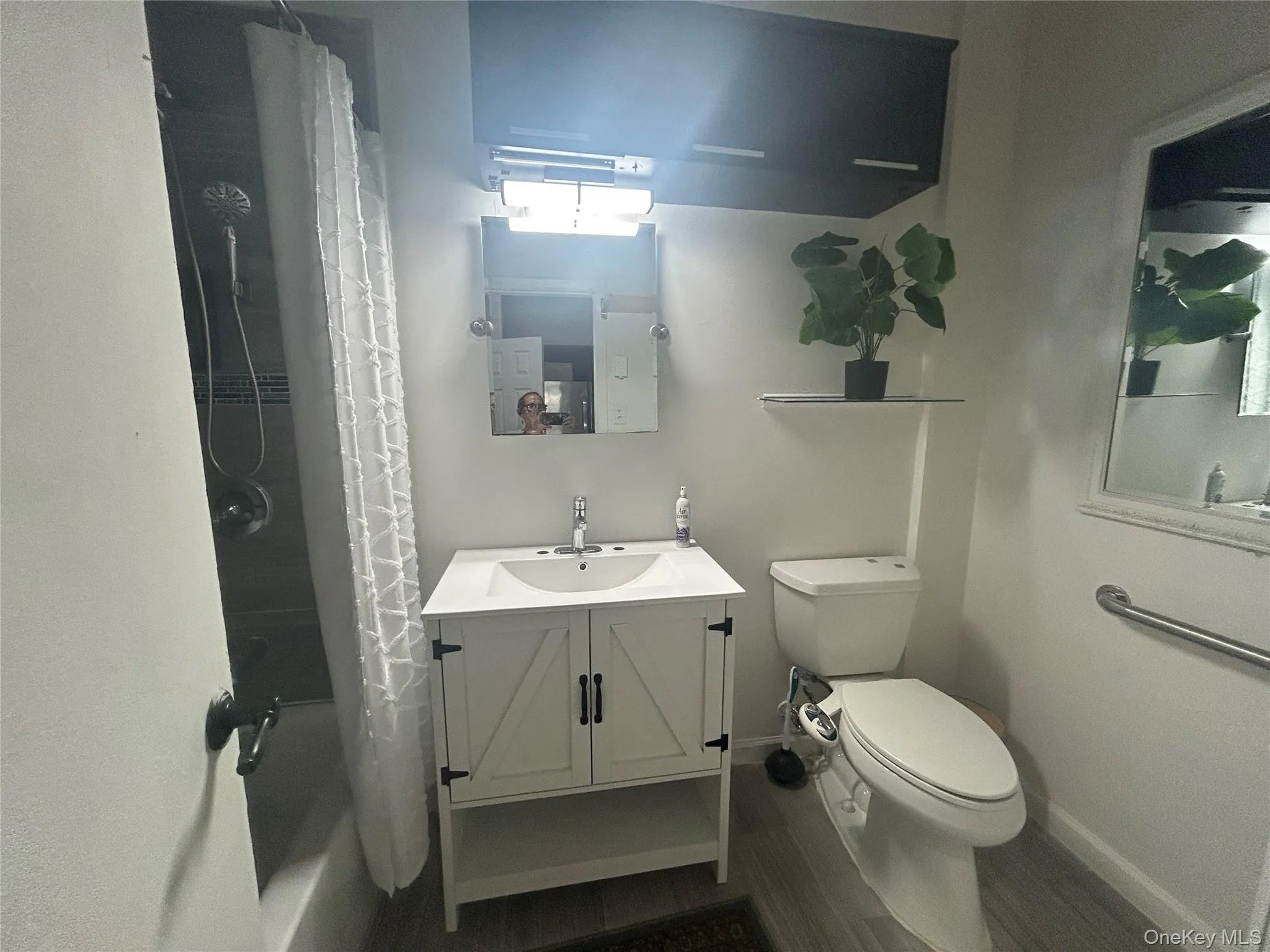 855 Broadway, Long Beach, NY, 3 Room Rooms,1 BathroomBathrooms,Residential Lease,For Rent,Broadway,0,983671 855 Broadway, Long Beach, NY, 3 Room Rooms,1 BathroomBathrooms,Residential Lease,For Rent,Broadway,0,983671