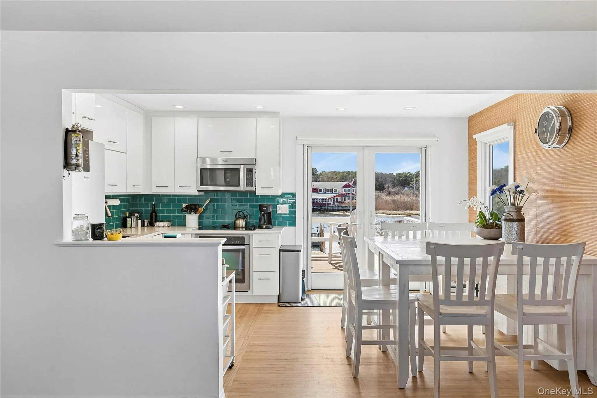 11 Cold Spring Court, Southampton, NY, 3 Bedrooms Bedrooms, 5 Rooms Rooms,2 BathroomsBathrooms,Residential Lease,For Rent,Cold Spring,0,983674 11 Cold Spring Court, Southampton, NY, 3 Bedrooms Bedrooms, 5 Rooms Rooms,2 BathroomsBathrooms,Residential Lease,For Rent,Cold Spring,0,983674