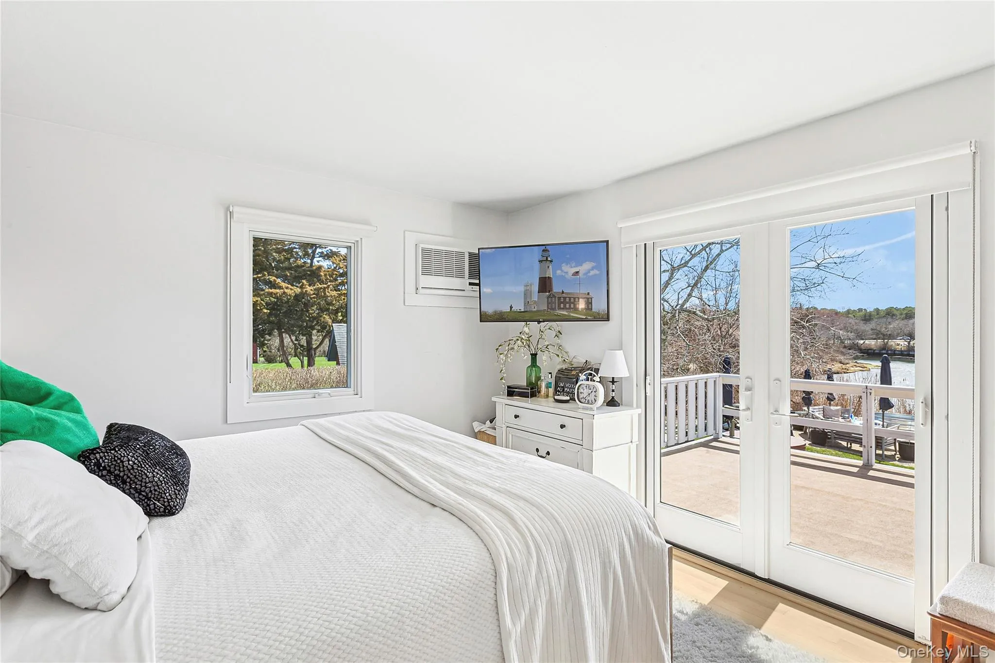 11 Cold Spring Court, Southampton, NY, 3 Bedrooms Bedrooms, 5 Rooms Rooms,2 BathroomsBathrooms,Residential Lease,For Rent,Cold Spring,0,983674 11 Cold Spring Court, Southampton, NY, 3 Bedrooms Bedrooms, 5 Rooms Rooms,2 BathroomsBathrooms,Residential Lease,For Rent,Cold Spring,0,983674