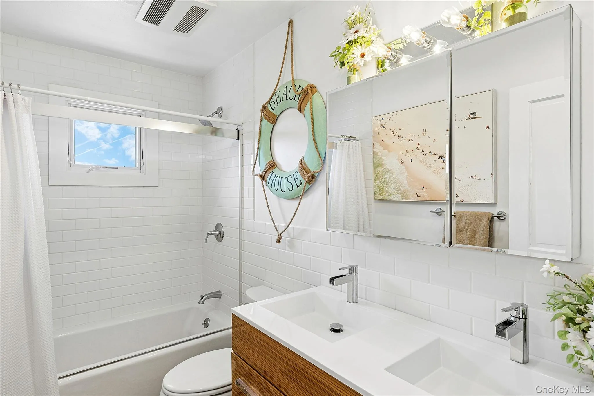 11 Cold Spring Court, Southampton, NY, 3 Bedrooms Bedrooms, 5 Rooms Rooms,2 BathroomsBathrooms,Residential Lease,For Rent,Cold Spring,0,983674 11 Cold Spring Court, Southampton, NY, 3 Bedrooms Bedrooms, 5 Rooms Rooms,2 BathroomsBathrooms,Residential Lease,For Rent,Cold Spring,0,983674
