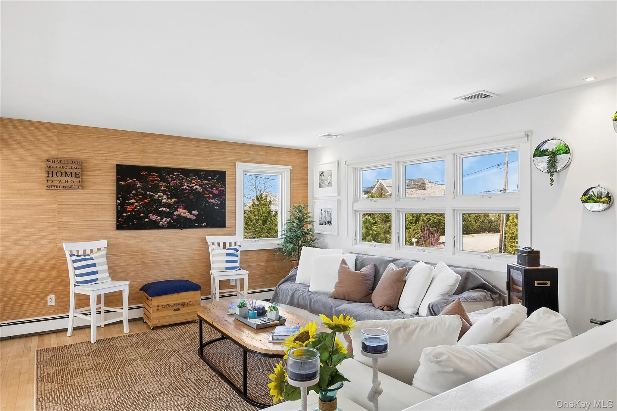11 Cold Spring Court, Southampton, NY, 3 Bedrooms Bedrooms, 5 Rooms Rooms,2 BathroomsBathrooms,Residential Lease,For Rent,Cold Spring,0,983674 11 Cold Spring Court, Southampton, NY, 3 Bedrooms Bedrooms, 5 Rooms Rooms,2 BathroomsBathrooms,Residential Lease,For Rent,Cold Spring,0,983674