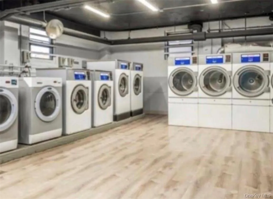 210 Pelham Road, New Rochelle, NY, 1 Bedroom Bedrooms, 3 Rooms Rooms,1 BathroomBathrooms,Residential Lease,For Rent,Pelham,0,983689 210 Pelham Road, New Rochelle, NY, 1 Bedroom Bedrooms, 3 Rooms Rooms,1 BathroomBathrooms,Residential Lease,For Rent,Pelham,0,983689