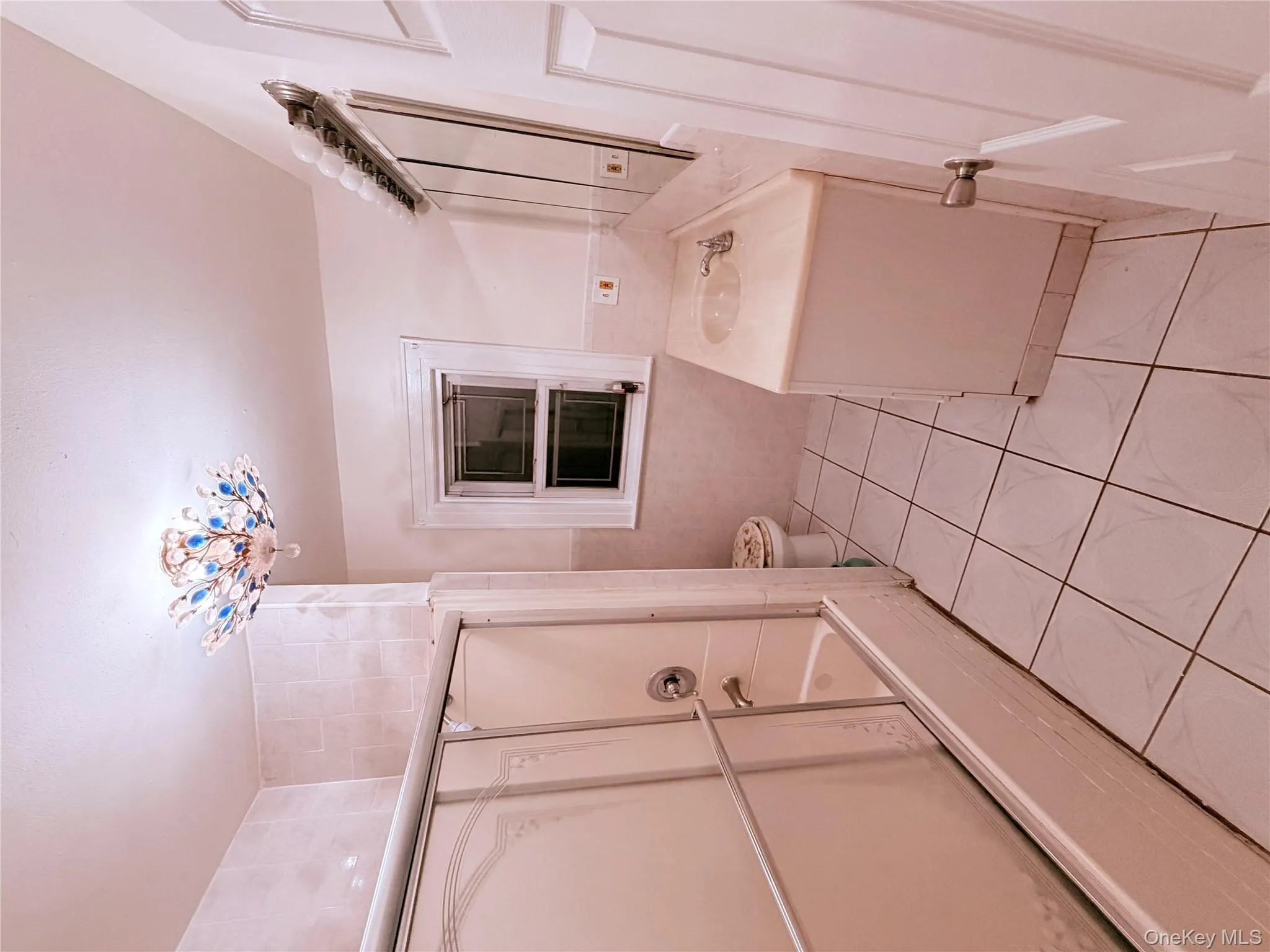 22417 Fairbury Avenue, New York, NY, 2 Bedrooms Bedrooms, 2 Rooms Rooms,1 BathroomBathrooms,Residential Lease,For Rent,Fairbury,0,983693 22417 Fairbury Avenue, New York, NY, 2 Bedrooms Bedrooms, 2 Rooms Rooms,1 BathroomBathrooms,Residential Lease,For Rent,Fairbury,0,983693