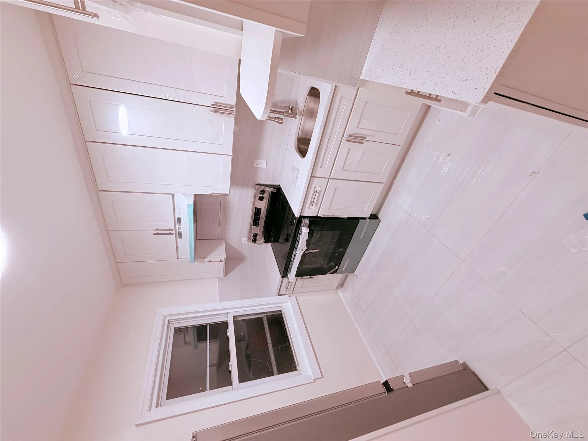 22417 Fairbury Avenue, New York, NY, 2 Bedrooms Bedrooms, 2 Rooms Rooms,1 BathroomBathrooms,Residential Lease,For Rent,Fairbury,0,983693 22417 Fairbury Avenue, New York, NY, 2 Bedrooms Bedrooms, 2 Rooms Rooms,1 BathroomBathrooms,Residential Lease,For Rent,Fairbury,0,983693