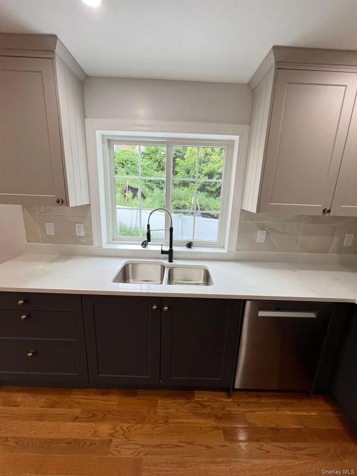 50 vineyard ave, Yonkers, NY, 3 Bedrooms Bedrooms, 6 Rooms Rooms,4 BathroomsBathrooms,Residential Lease,For Rent,vineyard ave,0,983696 50 vineyard ave, Yonkers, NY, 3 Bedrooms Bedrooms, 6 Rooms Rooms,4 BathroomsBathrooms,Residential Lease,For Rent,vineyard ave,0,983696