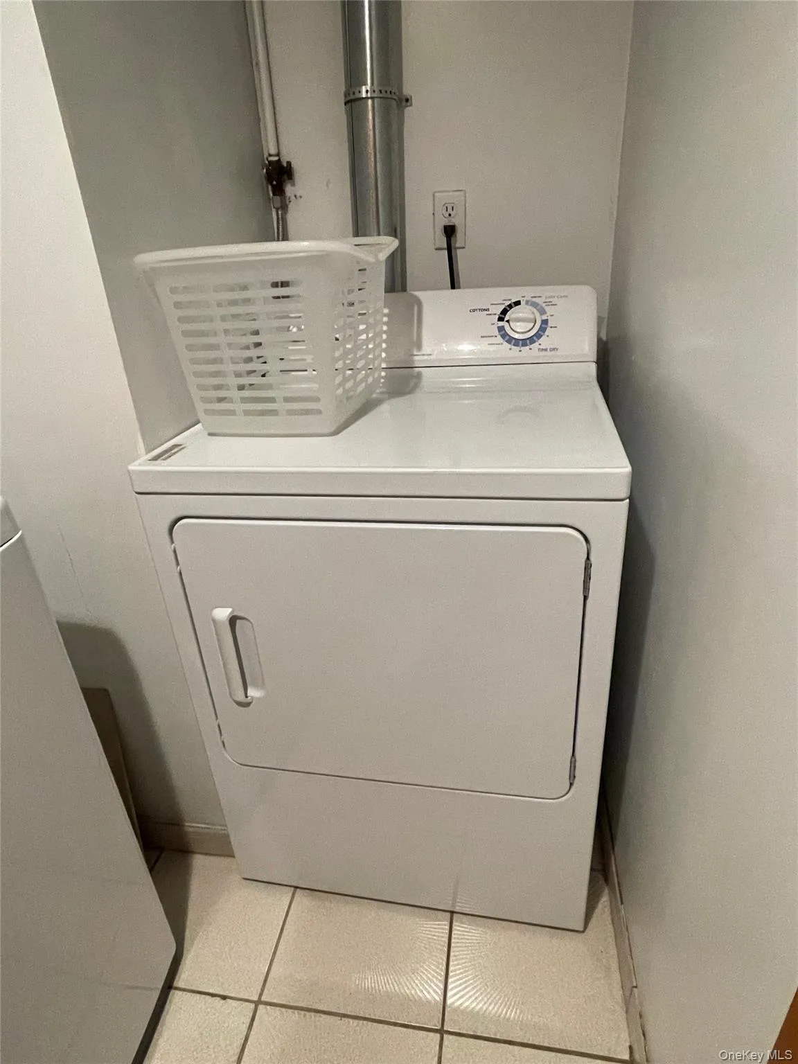 169 Old Mamaroneck Avenue, White Plains, NY, 1 Room Rooms,1 BathroomBathrooms,Residential Lease,For Rent,Old Mamaroneck,0,983701 169 Old Mamaroneck Avenue, White Plains, NY, 1 Room Rooms,1 BathroomBathrooms,Residential Lease,For Rent,Old Mamaroneck,0,983701