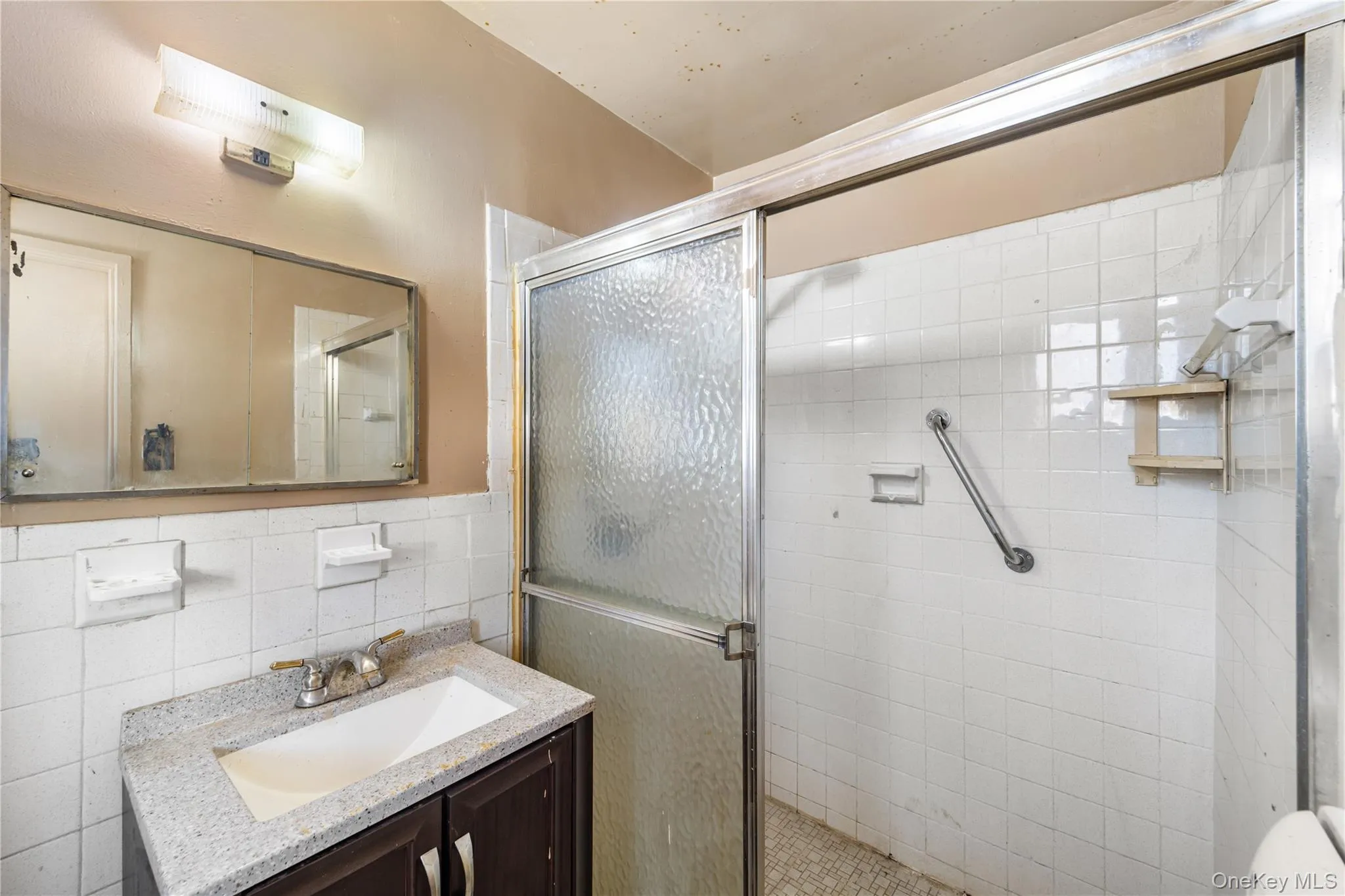 600 Locust Street, Mount Vernon, NY, 2 Bedrooms Bedrooms, 5 Rooms Rooms,2 BathroomsBathrooms,Residential,For Rent,Locust,0,983702 600 Locust Street, Mount Vernon, NY, 2 Bedrooms Bedrooms, 5 Rooms Rooms,2 BathroomsBathrooms,Residential,For Rent,Locust,0,983702