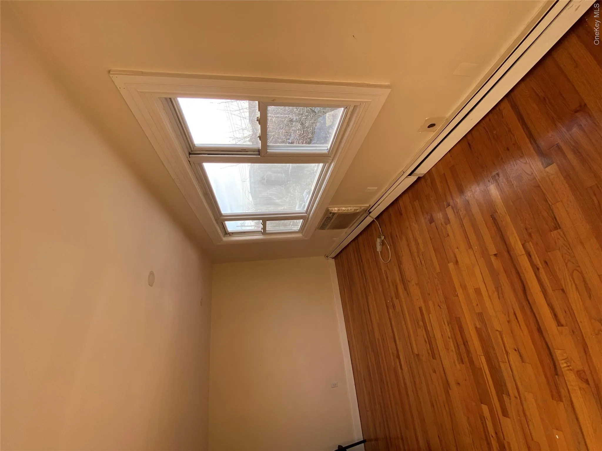 14605 226th Street, New York, NY, 3 Bedrooms Bedrooms, 7 Rooms Rooms,1 BathroomBathrooms,Residential Lease,For Rent,226th,0,983713 14605 226th Street, New York, NY, 3 Bedrooms Bedrooms, 7 Rooms Rooms,1 BathroomBathrooms,Residential Lease,For Rent,226th,0,983713