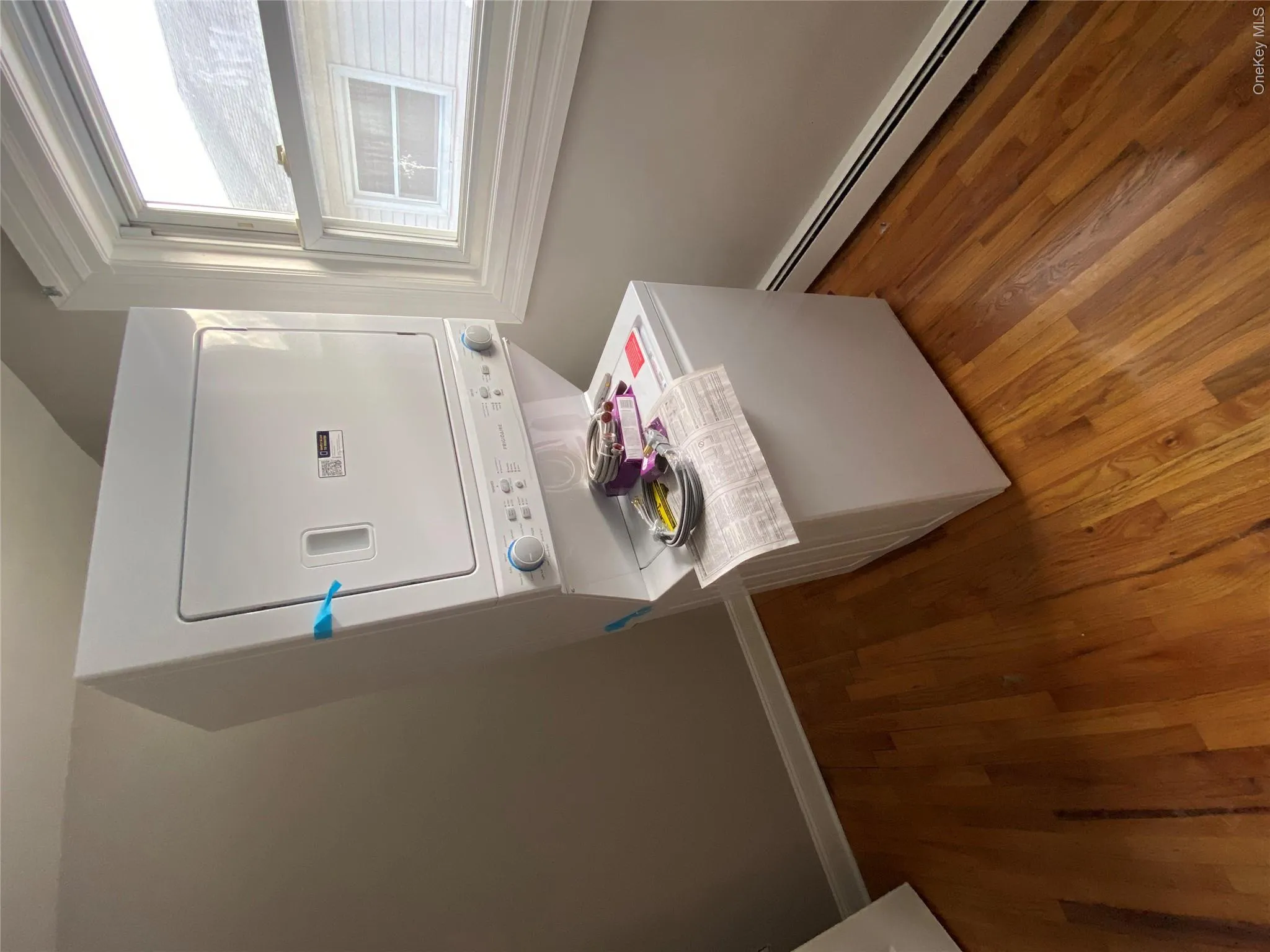 14605 226th Street, New York, NY, 3 Bedrooms Bedrooms, 7 Rooms Rooms,1 BathroomBathrooms,Residential Lease,For Rent,226th,0,983713 14605 226th Street, New York, NY, 3 Bedrooms Bedrooms, 7 Rooms Rooms,1 BathroomBathrooms,Residential Lease,For Rent,226th,0,983713