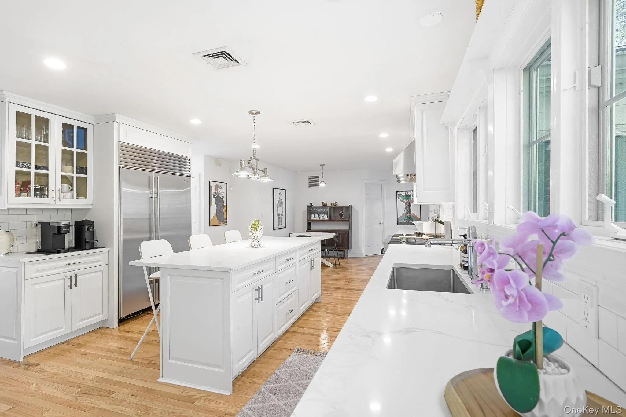 The fully equipped kitchen is designed to meet all culinary aspirations. The fully equipped kitchen is designed to meet all culinary aspirations.