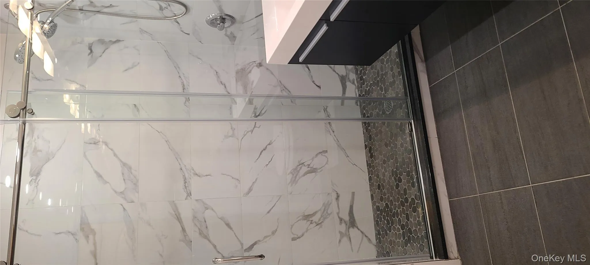 61-25 218 Street, New York, NY, 2 Bedrooms Bedrooms, 5 Rooms Rooms,1 BathroomBathrooms,Residential Lease,For Rent,218,0,983718 61-25 218 Street, New York, NY, 2 Bedrooms Bedrooms, 5 Rooms Rooms,1 BathroomBathrooms,Residential Lease,For Rent,218,0,983718