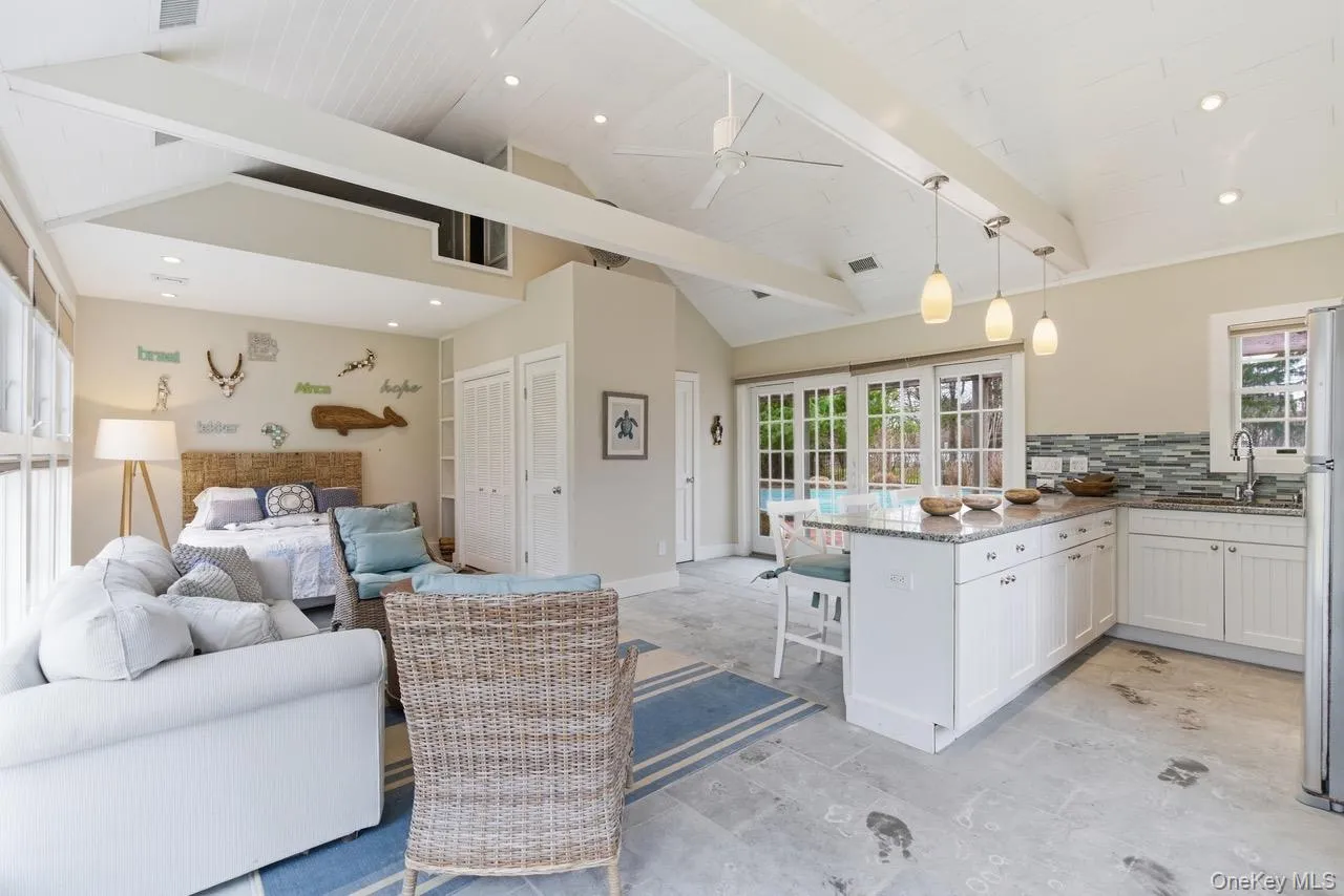 2 Quogo Neck Lane, Southampton, NY, 5 Bedrooms Bedrooms, 15 Rooms Rooms,5 BathroomsBathrooms,Residential Sale,For Rent,Quogo Neck,0,983723 2 Quogo Neck Lane, Southampton, NY, 5 Bedrooms Bedrooms, 15 Rooms Rooms,5 BathroomsBathrooms,Residential Sale,For Rent,Quogo Neck,0,983723