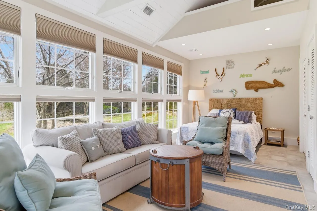 2 Quogo Neck Lane, Southampton, NY, 5 Bedrooms Bedrooms, 15 Rooms Rooms,5 BathroomsBathrooms,Residential Sale,For Rent,Quogo Neck,0,983723 2 Quogo Neck Lane, Southampton, NY, 5 Bedrooms Bedrooms, 15 Rooms Rooms,5 BathroomsBathrooms,Residential Sale,For Rent,Quogo Neck,0,983723