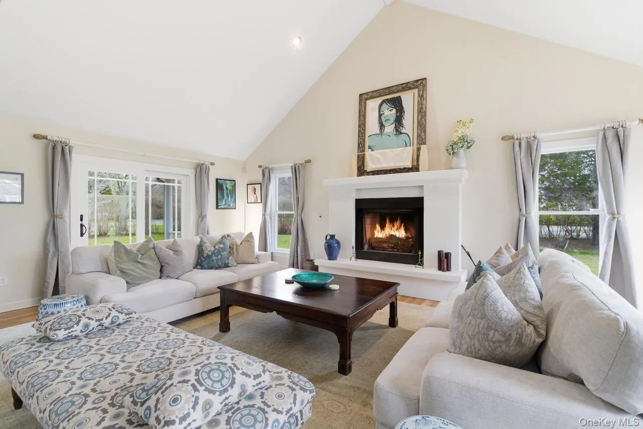 2 Quogo Neck Lane, Southampton, NY, 5 Bedrooms Bedrooms, 15 Rooms Rooms,5 BathroomsBathrooms,Residential Sale,For Rent,Quogo Neck,0,983723 2 Quogo Neck Lane, Southampton, NY, 5 Bedrooms Bedrooms, 15 Rooms Rooms,5 BathroomsBathrooms,Residential Sale,For Rent,Quogo Neck,0,983723