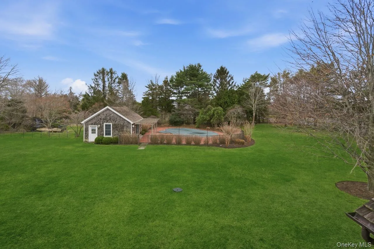 2 Quogo Neck Lane, Southampton, NY, 5 Bedrooms Bedrooms, 15 Rooms Rooms,5 BathroomsBathrooms,Residential Sale,For Rent,Quogo Neck,0,983723 2 Quogo Neck Lane, Southampton, NY, 5 Bedrooms Bedrooms, 15 Rooms Rooms,5 BathroomsBathrooms,Residential Sale,For Rent,Quogo Neck,0,983723
