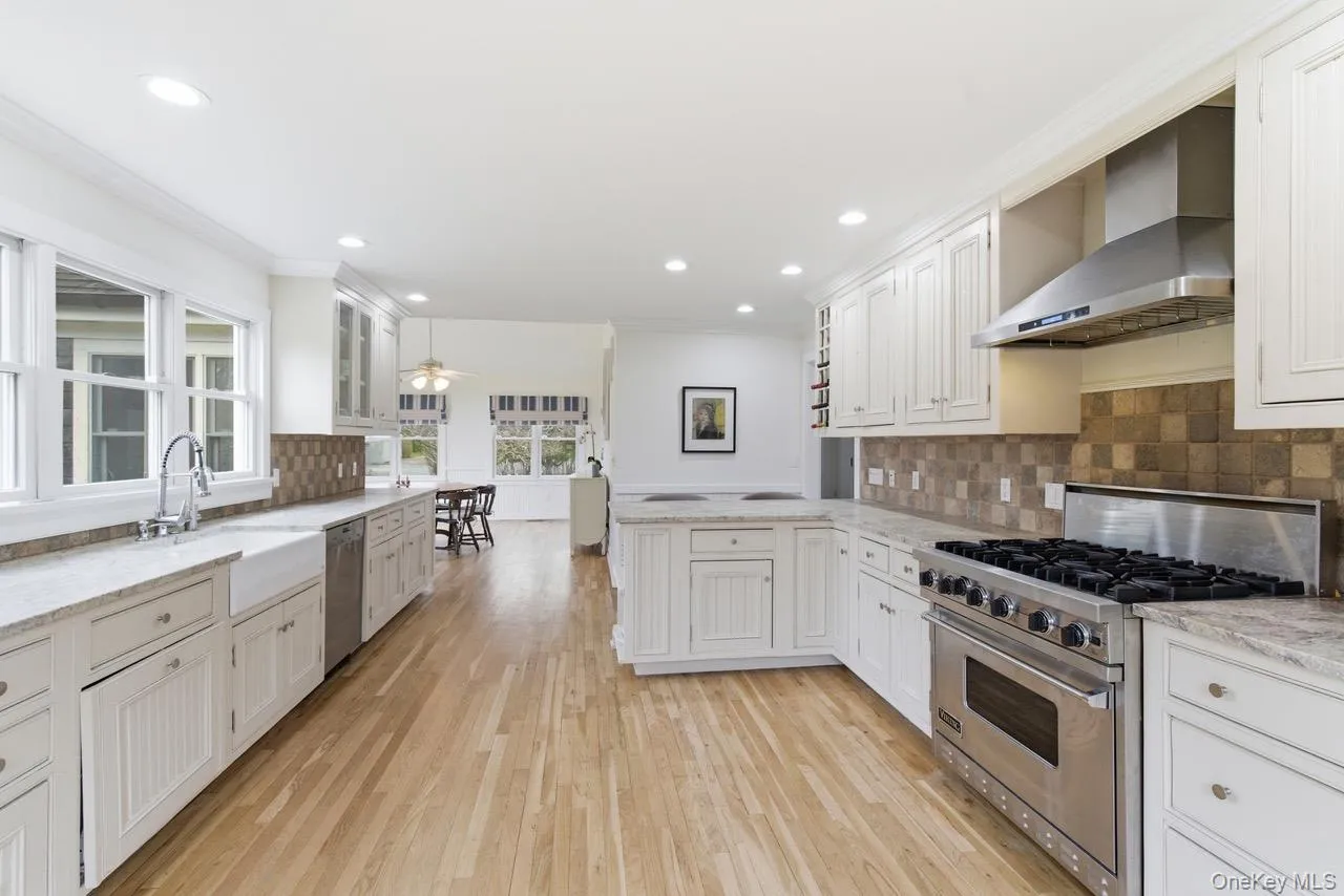 2 Quogo Neck Lane, Southampton, NY, 5 Bedrooms Bedrooms, 15 Rooms Rooms,5 BathroomsBathrooms,Residential Sale,For Rent,Quogo Neck,0,983723 2 Quogo Neck Lane, Southampton, NY, 5 Bedrooms Bedrooms, 15 Rooms Rooms,5 BathroomsBathrooms,Residential Sale,For Rent,Quogo Neck,0,983723