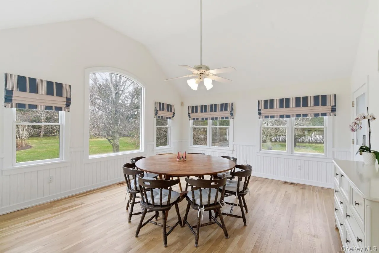 2 Quogo Neck Lane, Southampton, NY, 5 Bedrooms Bedrooms, 15 Rooms Rooms,5 BathroomsBathrooms,Residential Sale,For Rent,Quogo Neck,0,983723 2 Quogo Neck Lane, Southampton, NY, 5 Bedrooms Bedrooms, 15 Rooms Rooms,5 BathroomsBathrooms,Residential Sale,For Rent,Quogo Neck,0,983723