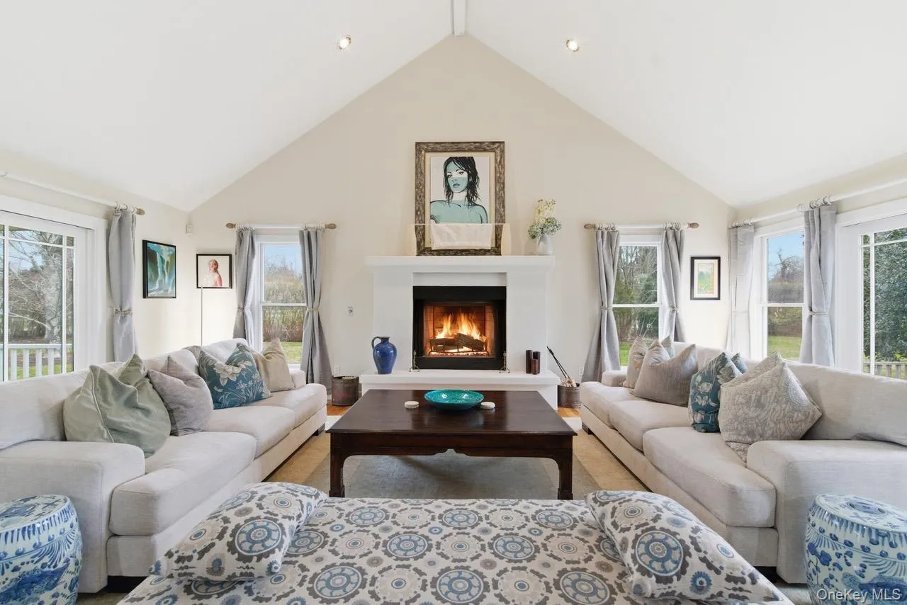 2 Quogo Neck Lane, Southampton, NY, 5 Bedrooms Bedrooms, 15 Rooms Rooms,5 BathroomsBathrooms,Residential Sale,For Rent,Quogo Neck,0,983723 2 Quogo Neck Lane, Southampton, NY, 5 Bedrooms Bedrooms, 15 Rooms Rooms,5 BathroomsBathrooms,Residential Sale,For Rent,Quogo Neck,0,983723