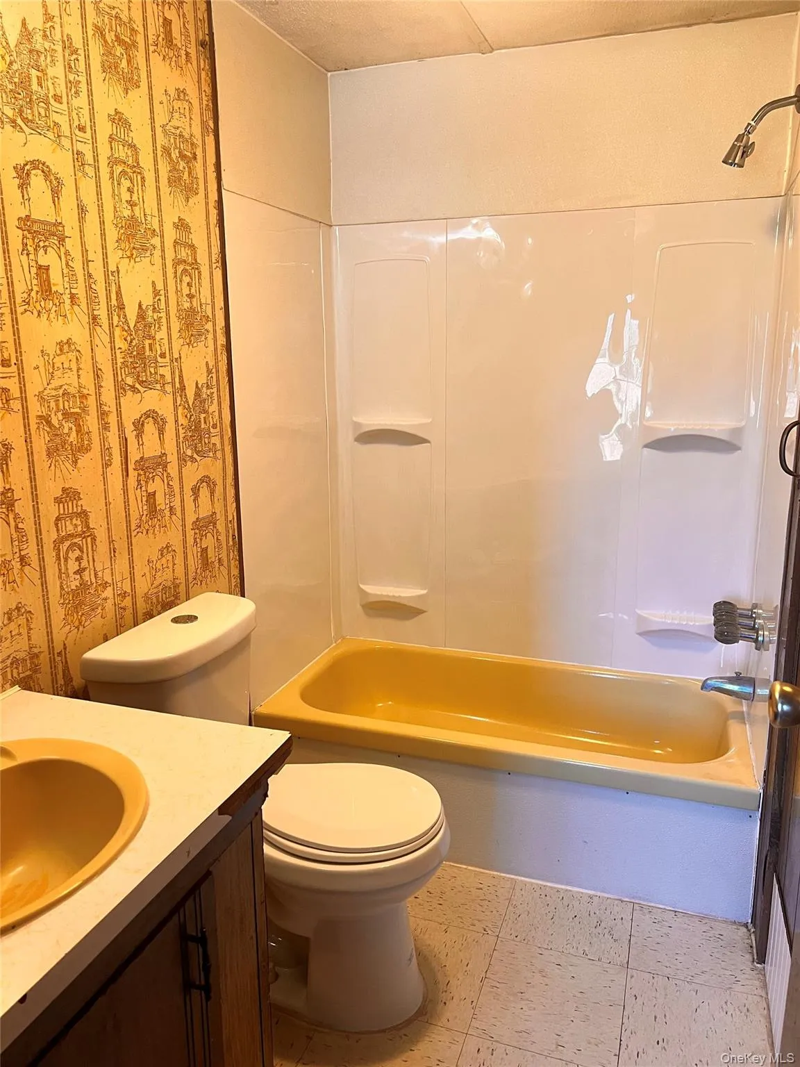 BATHROOM 2 BATHROOM 2