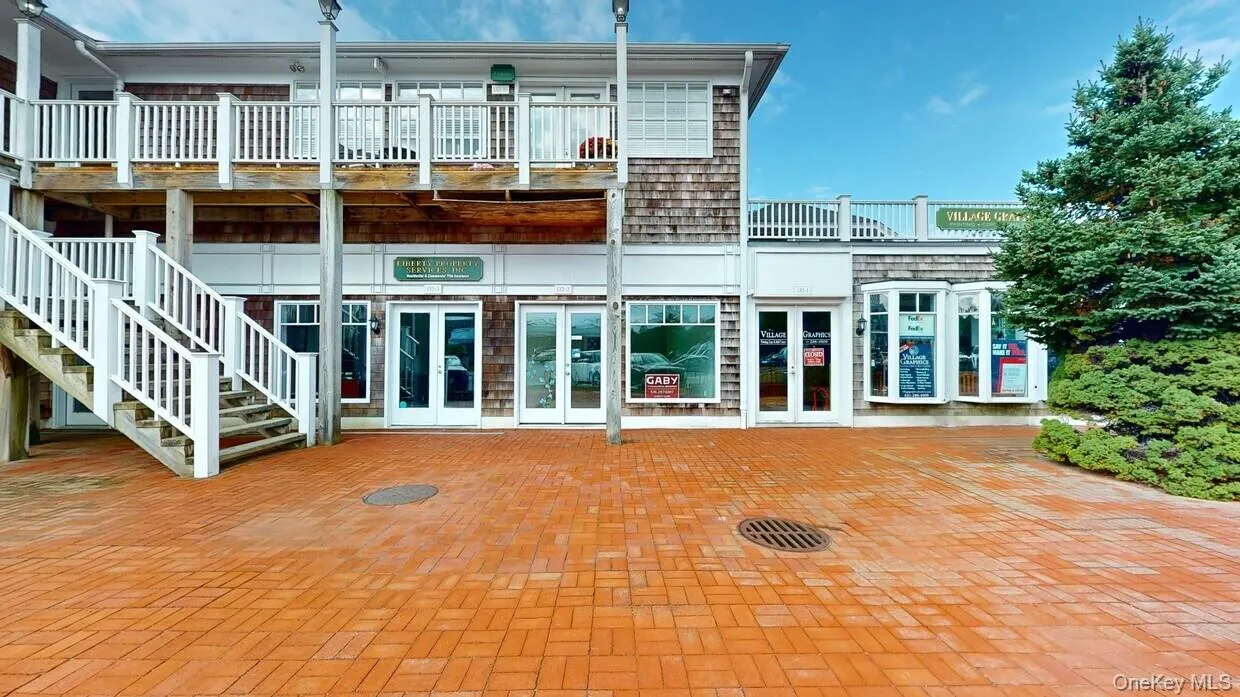 132 Main Street, Southampton, NY, ,Commercial Lease,For Rent,Main,0,983730 132 Main Street, Southampton, NY, ,Commercial Lease,For Rent,Main,0,983730