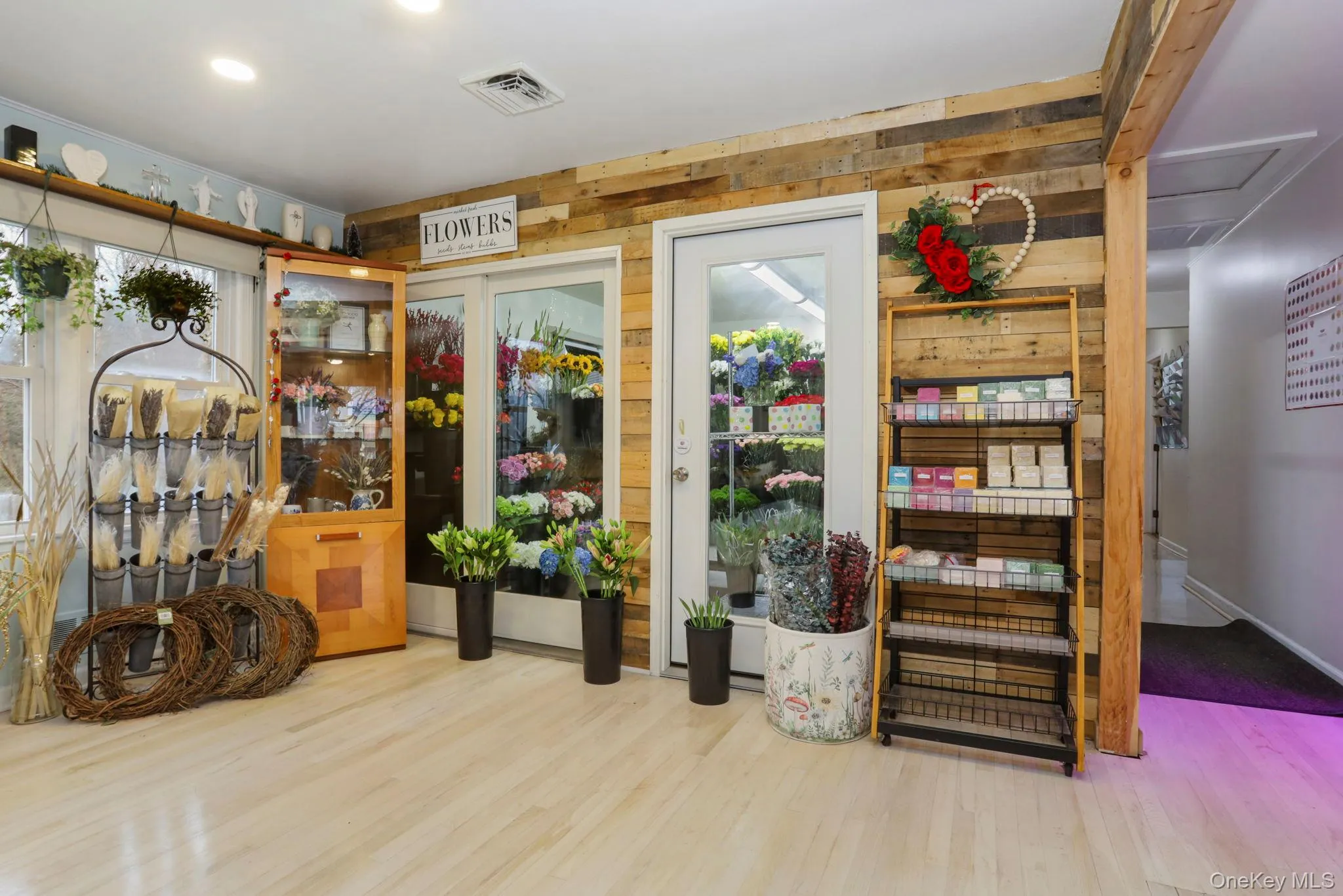 1103 Route 82, East Fishkill, NY, ,Commercial Lease,For Rent,Route 82,0,983731 1103 Route 82, East Fishkill, NY, ,Commercial Lease,For Rent,Route 82,0,983731