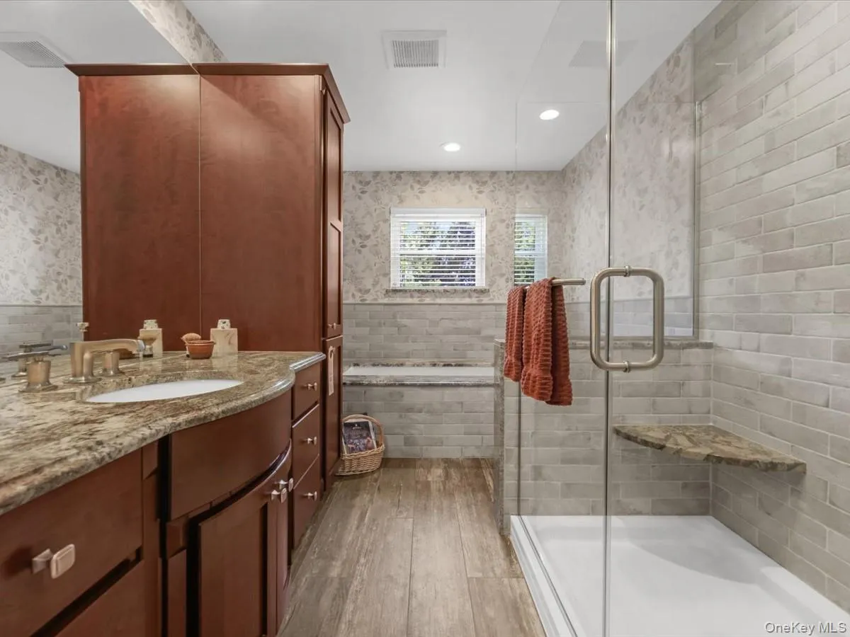 254 Meredith Lane, Hempstead, NY, 4 Bedrooms Bedrooms, 8 Rooms Rooms,2 BathroomsBathrooms,Residential,For Rent,Meredith,0,983739 254 Meredith Lane, Hempstead, NY, 4 Bedrooms Bedrooms, 8 Rooms Rooms,2 BathroomsBathrooms,Residential,For Rent,Meredith,0,983739
