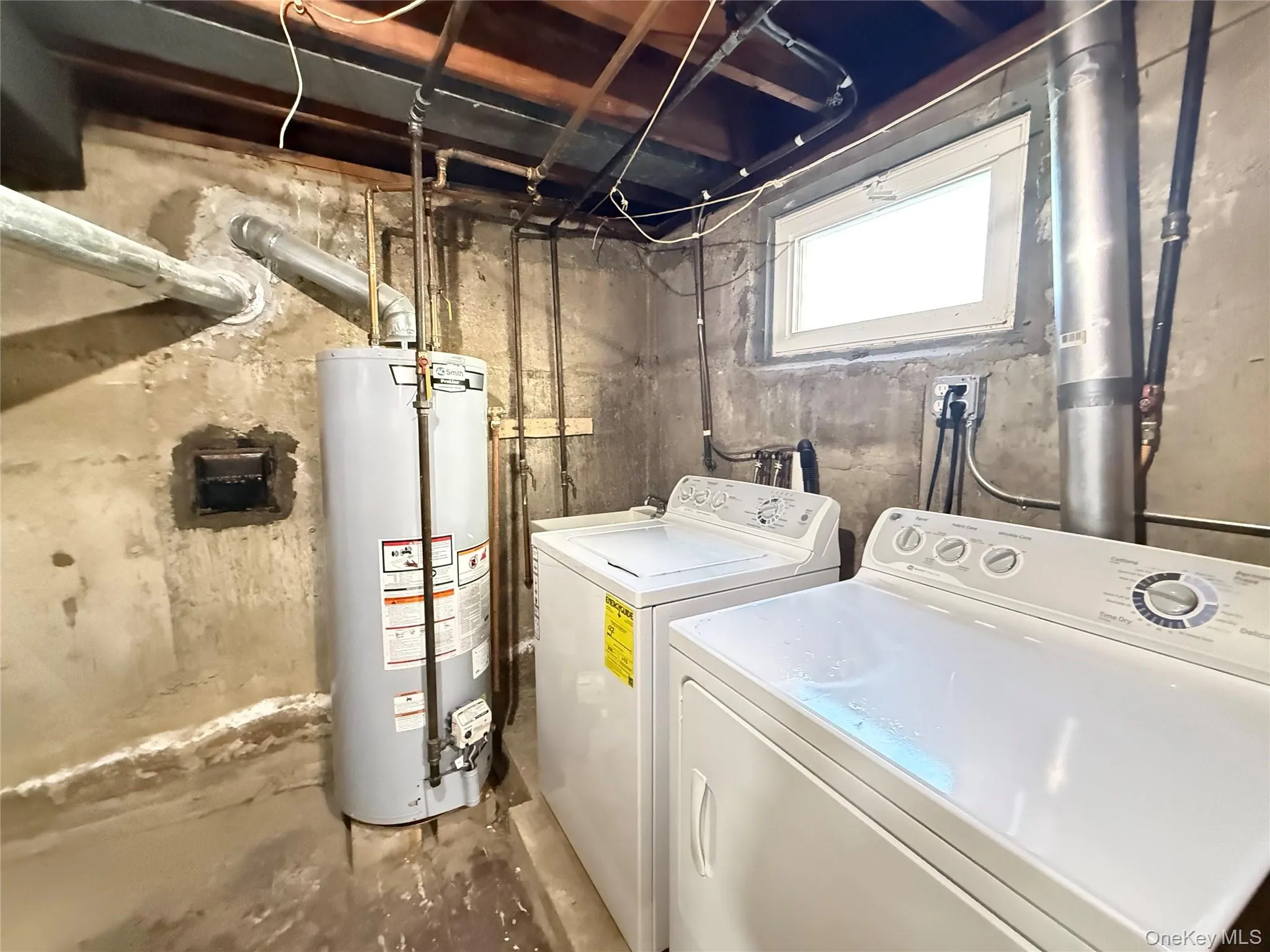 57-10 246th Place, New York, NY, 3 Bedrooms Bedrooms, 6 Rooms Rooms,2 BathroomsBathrooms,Residential Lease,For Rent,246th,0,983741 57-10 246th Place, New York, NY, 3 Bedrooms Bedrooms, 6 Rooms Rooms,2 BathroomsBathrooms,Residential Lease,For Rent,246th,0,983741